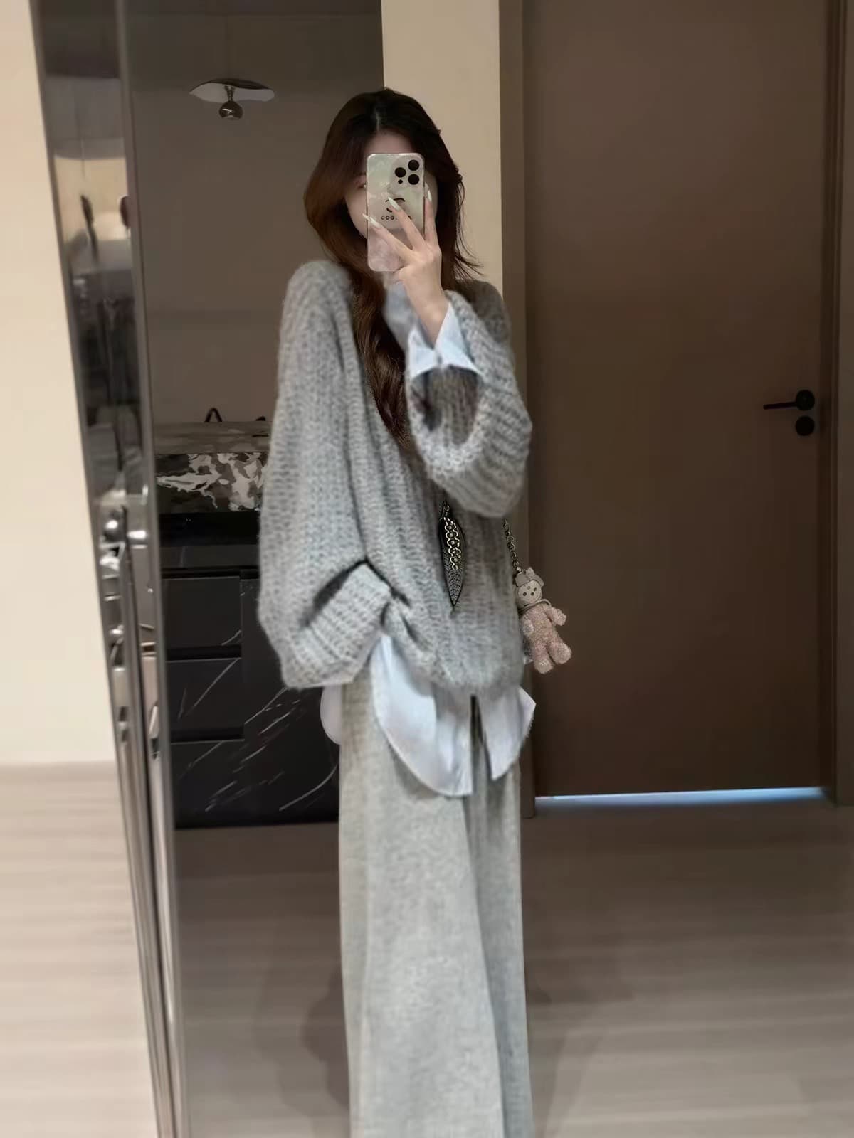 가을로 한 부서 느긋한 바람 전체 집합 니트 스웨터 스웨터 파란색 셔츠 와이드 레그 팬츠 느슨함 센스 캐주얼 세트 여성 상세 이미지 4