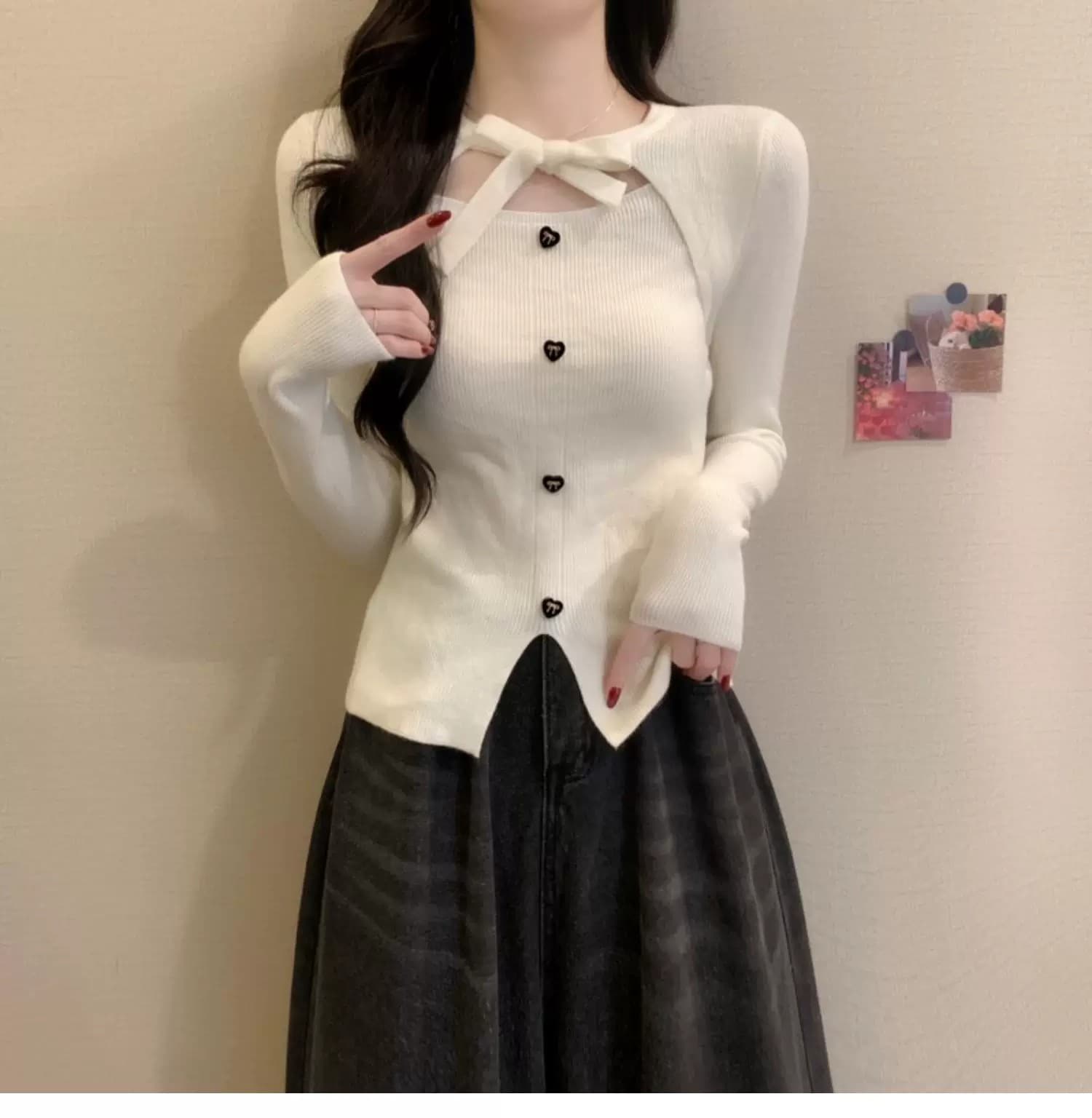 작은 샤넬 스타일 크리스마스 빨간색 나비 매듭 니트 스웨터 여성 가을 겨울 디자인 센스 몸매 가꾸기 스웨터 인사이드 가져 가라. 기본 셔츠 맨위 상세 이미지 12