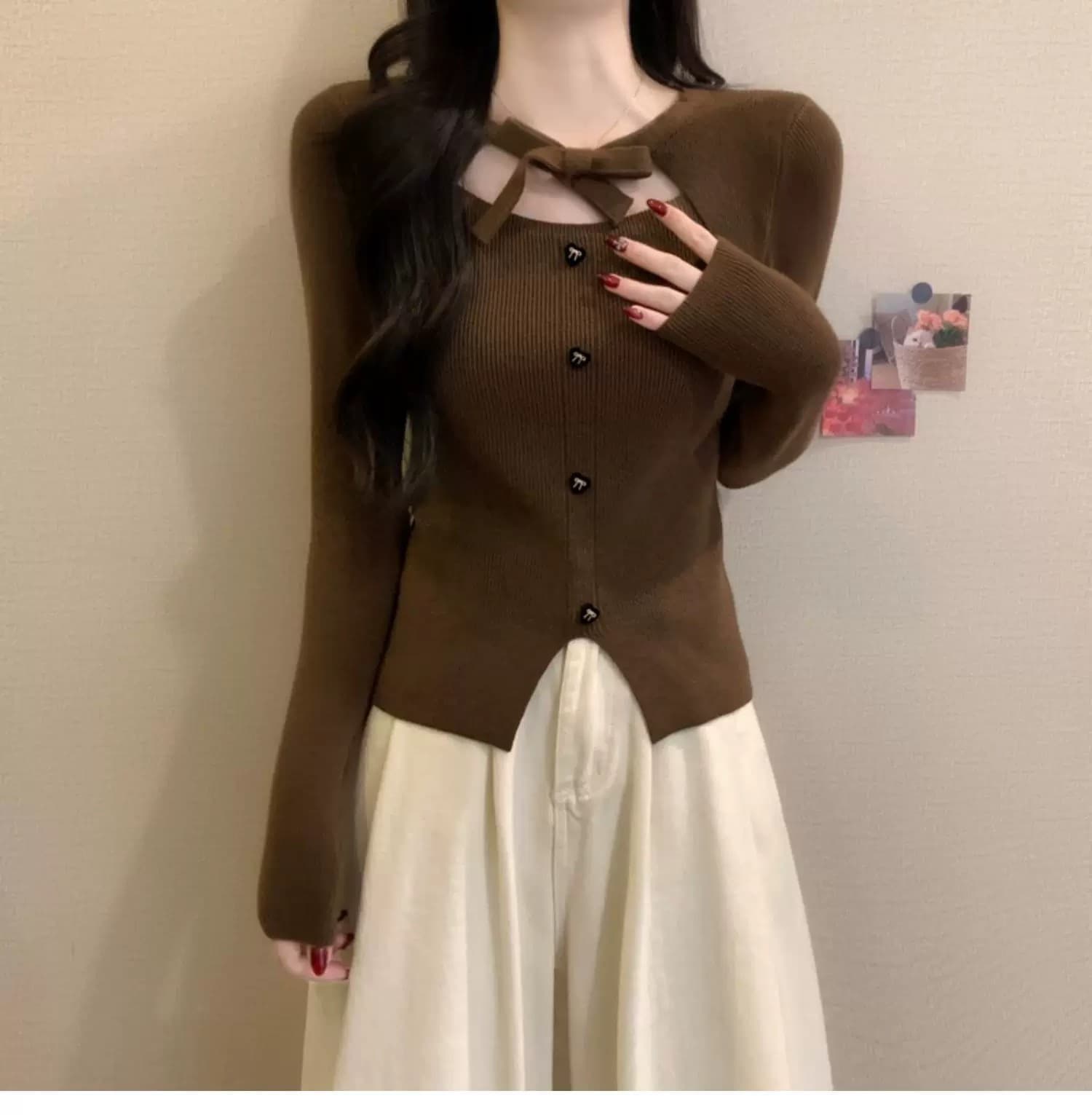 작은 샤넬 스타일 크리스마스 빨간색 나비 매듭 니트 스웨터 여성 가을 겨울 디자인 센스 몸매 가꾸기 스웨터 인사이드 가져 가라. 기본 셔츠 맨위 상세 이미지 16