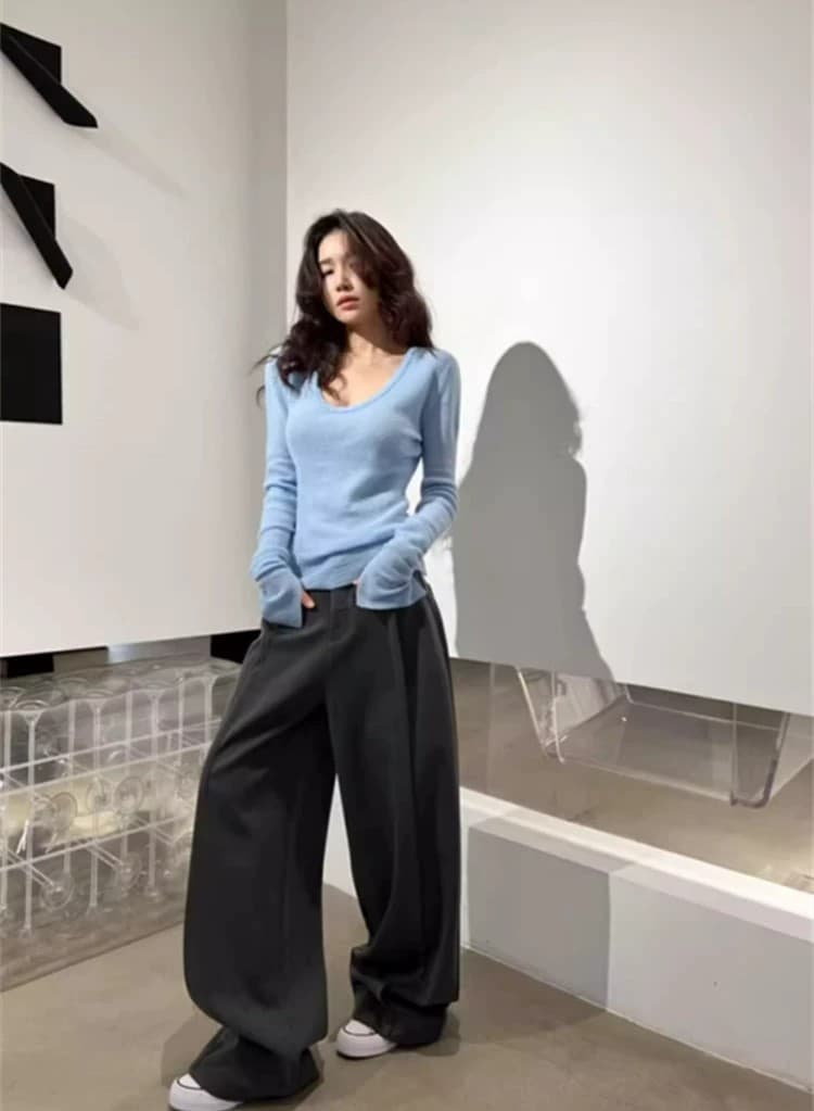 한 부서 파란색 u 칼라 긴팔 니트 스웨터 여성 봄 가을 몸매 가꾸기 부드러운 찹쌀 인사이드 가져 가라. 기본 셔츠 티셔츠 긍정적 인 어깨 낮은 네크라인 맨위 상세 이미지 3