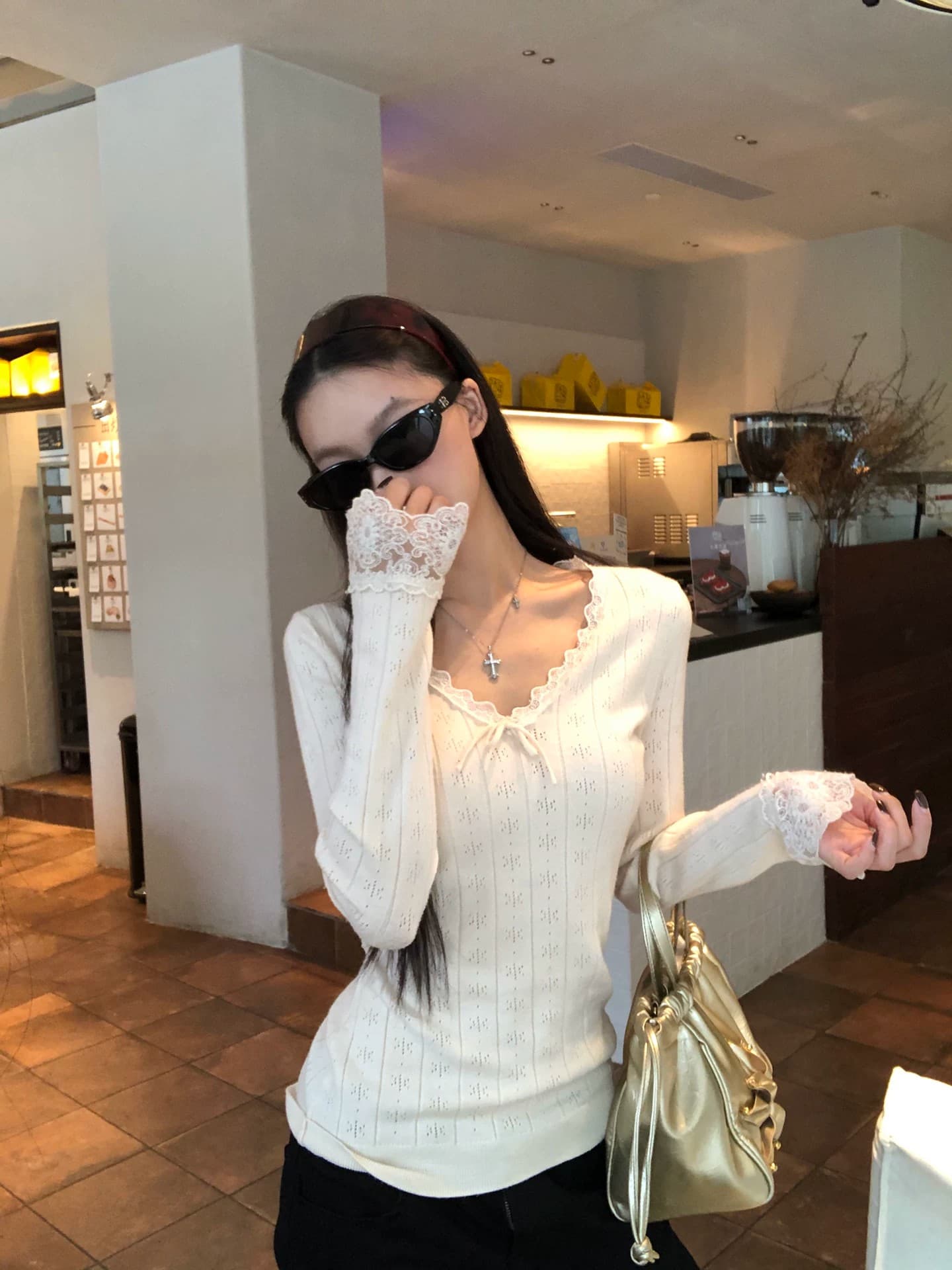 레드 맨 파빌리온 니트 스웨터 여성 가을 겨울철 착용 가져 가라. 레이스 인사이드 잡아라. 의류 한 부서 V넥 몸매 가꾸기 슬림해 보이는 긴팔 스웨터 이미지 4