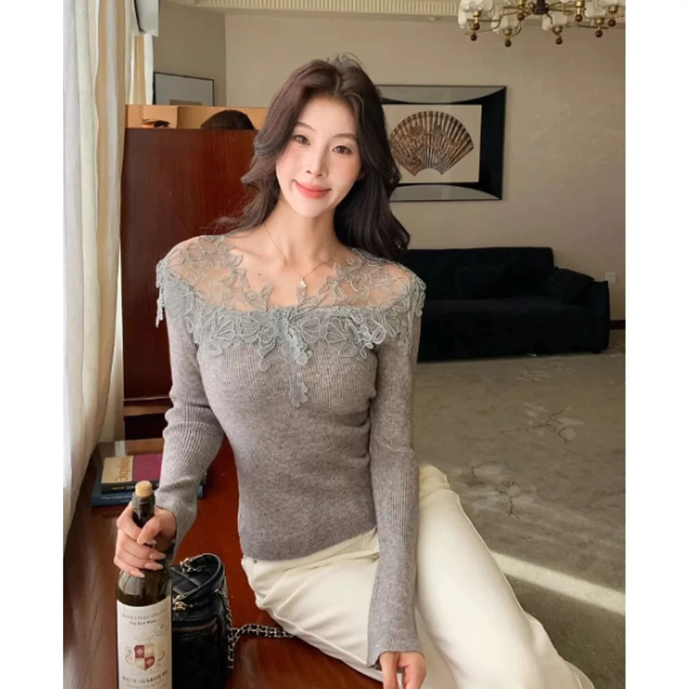프랑스식 V넥 레이스 조각 긴팔 니트 스웨터 여성 봄 고급 센스 인사이드 가져 가라. 몸매 가꾸기 슬림해 보이는 기본 셔츠 맨위 상세 이미지 2