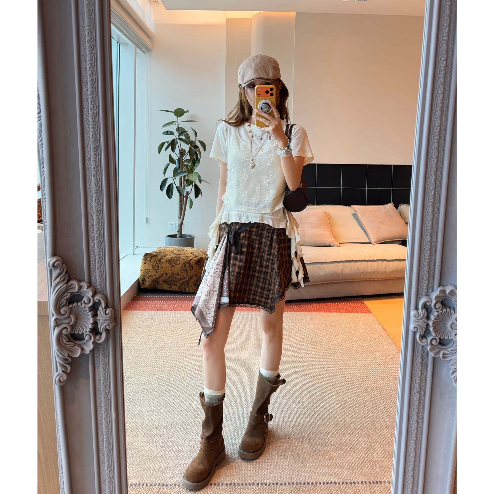 경관 그림 정가 갑자기 더블 스택 상쾌 편안함 패치워크 반팔 티셔츠 페이크 레이어드 여성 밑단 불규칙 맨위 상세 이미지 11
