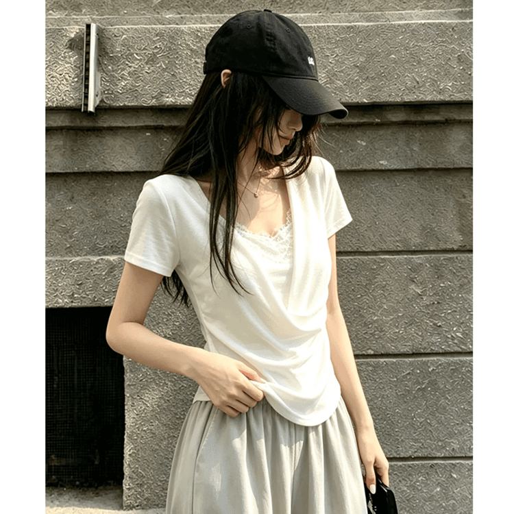 경관 그림 정가 프랑스식 미니멀리즘 u 칼라 페이크 레이어드 화이트 반팔 티셔츠 여성 여름 레이스 조각 슬림해 보이는 맨위 상세 이미지 3