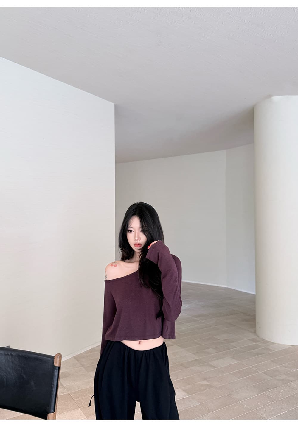 경관 그림 정가 라이 경기 서울 아마 삼색 비스듬한 어깨 긴팔 티셔츠 여성 여름 쇼트 스타일 맨위 슬림해 보이는 다용도 상세 이미지 18