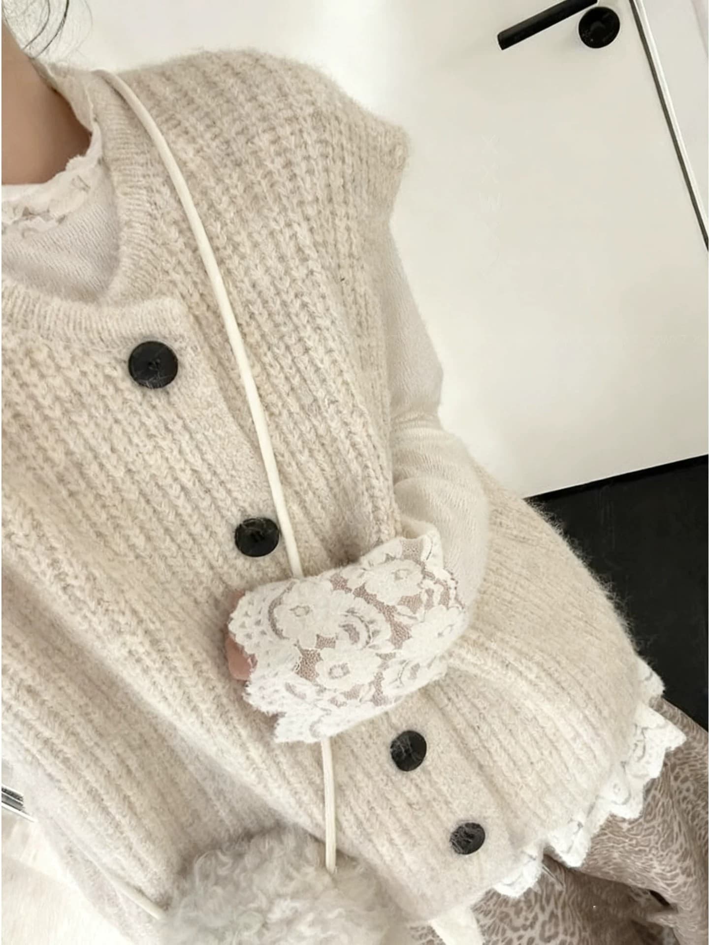 한국 동대문 가을 새로운 느긋한 바람 패션 트렌드 다용도 작은 대중 스택 착용 라운드 넥 민소매 베스트 맨위