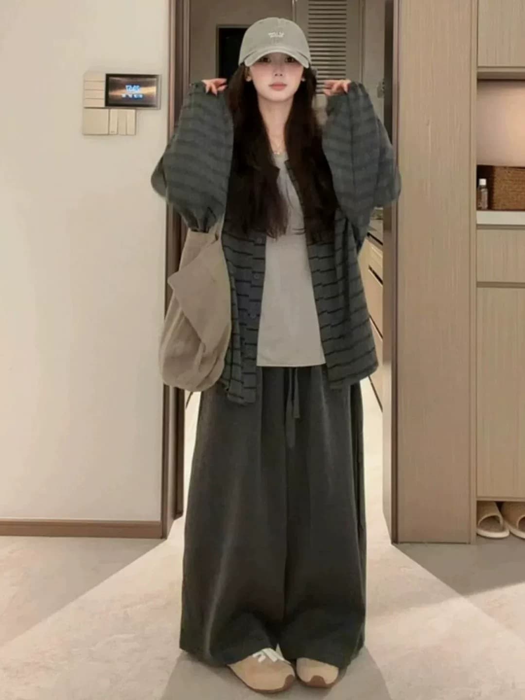 2026 슈퍼 화재 이른 가을 자이언트 잘 생긴 ~ 중 착용 가져 가라. 스트라이프 스웨터 여성 코트 루즈핏 느긋한 바람 한 부서 니트 오픈 가디건 상세 이미지 1
