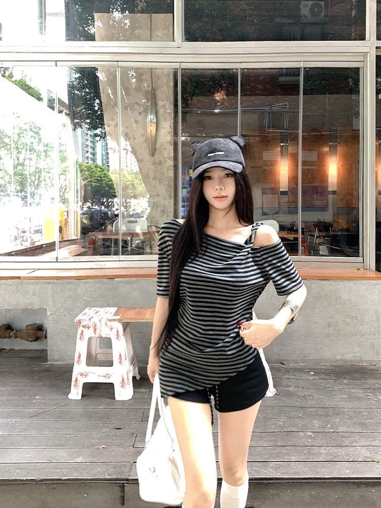 컬러 짜임 기사 느긋한 바람 레트로 스트라이프 비스듬한 어깨 반팔 티셔츠 여성 여름 루즈핏 슬림해 보이는 오프숄더 맨위 상세 이미지 14