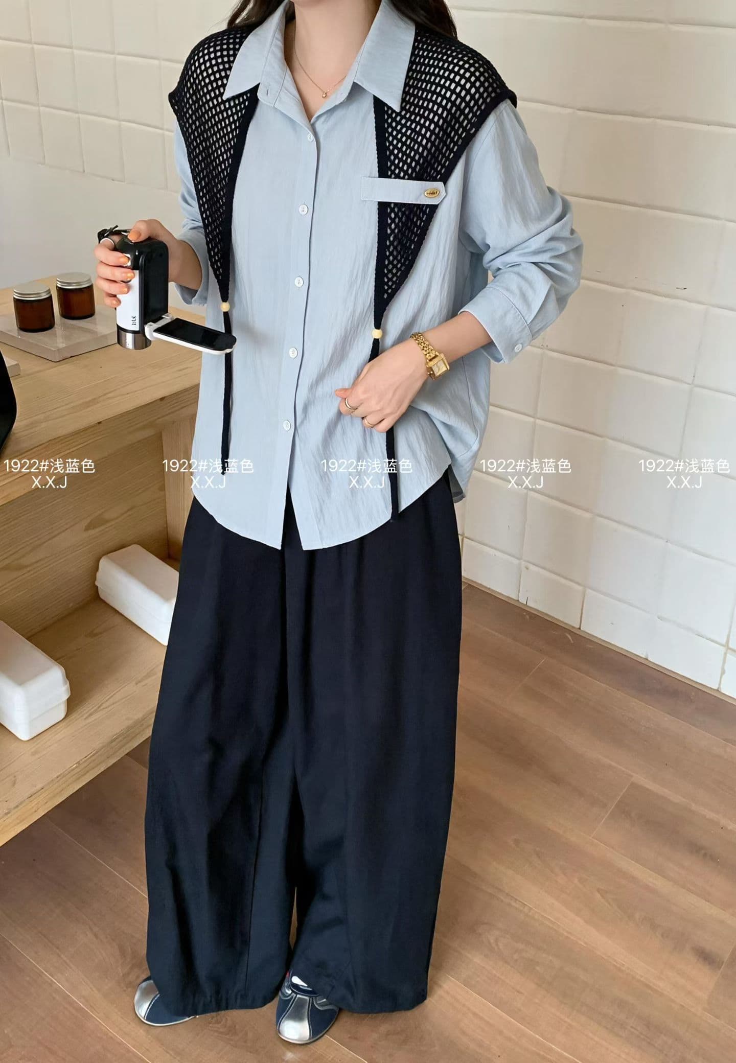 패션 디자인 센스 슬림해 보이는 긴팔 폴로 칼라 셔츠 2026 가을 새로운 얇은 스타일 열기 숄 셔츠 페이크 레이어드 이미지 4
