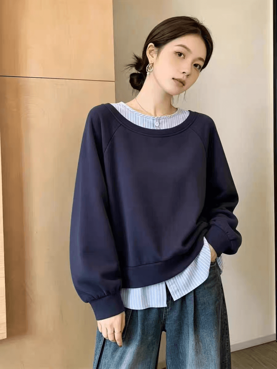 2026 이른 가을 새로운 느긋한 바람 페이크 레이어드 후드티 여성 가을 진한 파란색 스트라이프 패치워크 루즈핏 맨위 빅 사이즈