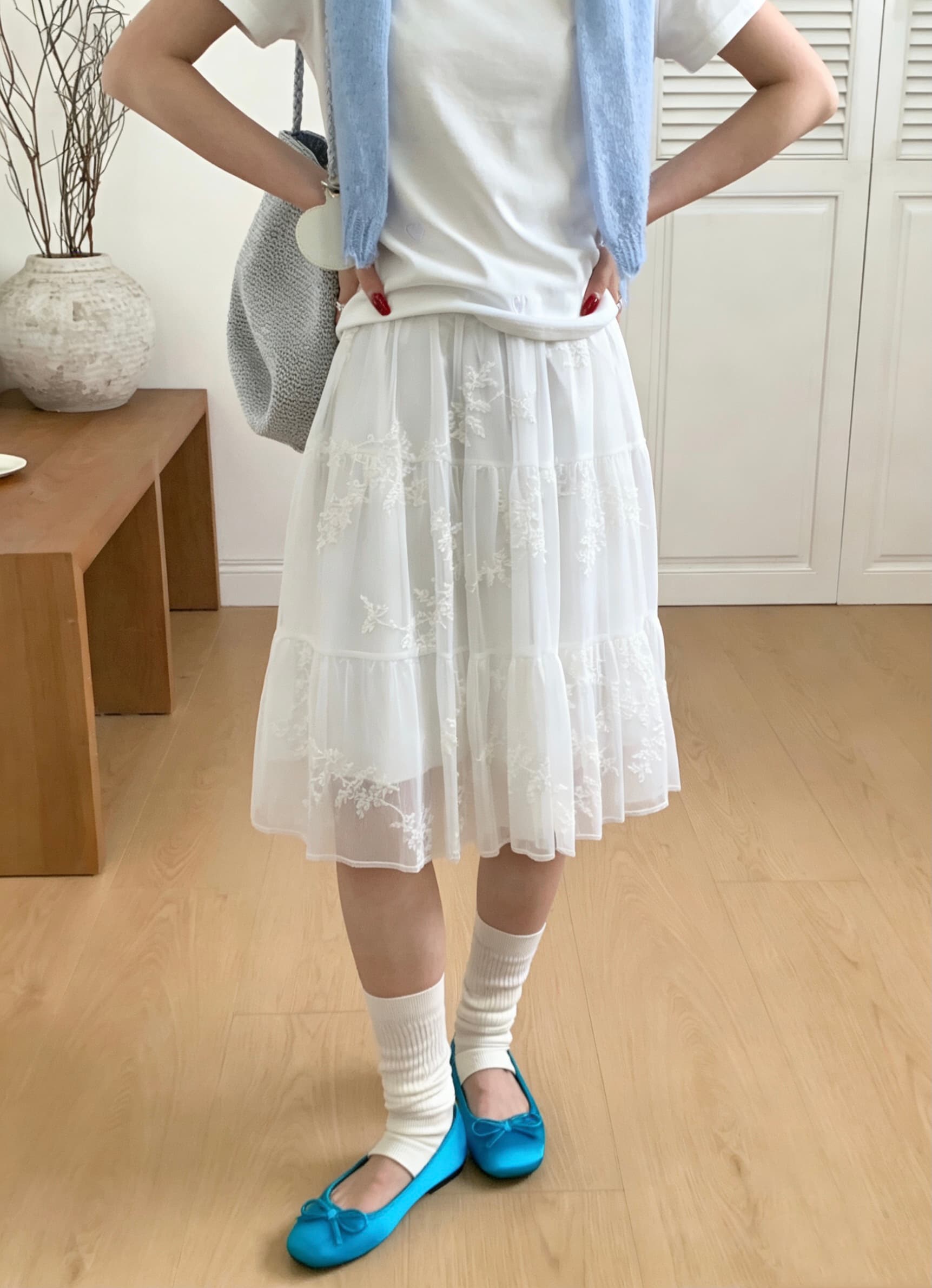 실사 부드러운 바람 망사 자수 패션 한 마디 반신 스커트 여자 중간 롱 코트 레이스 치마 다용도 슬림해 보이는 상세 이미지 6
