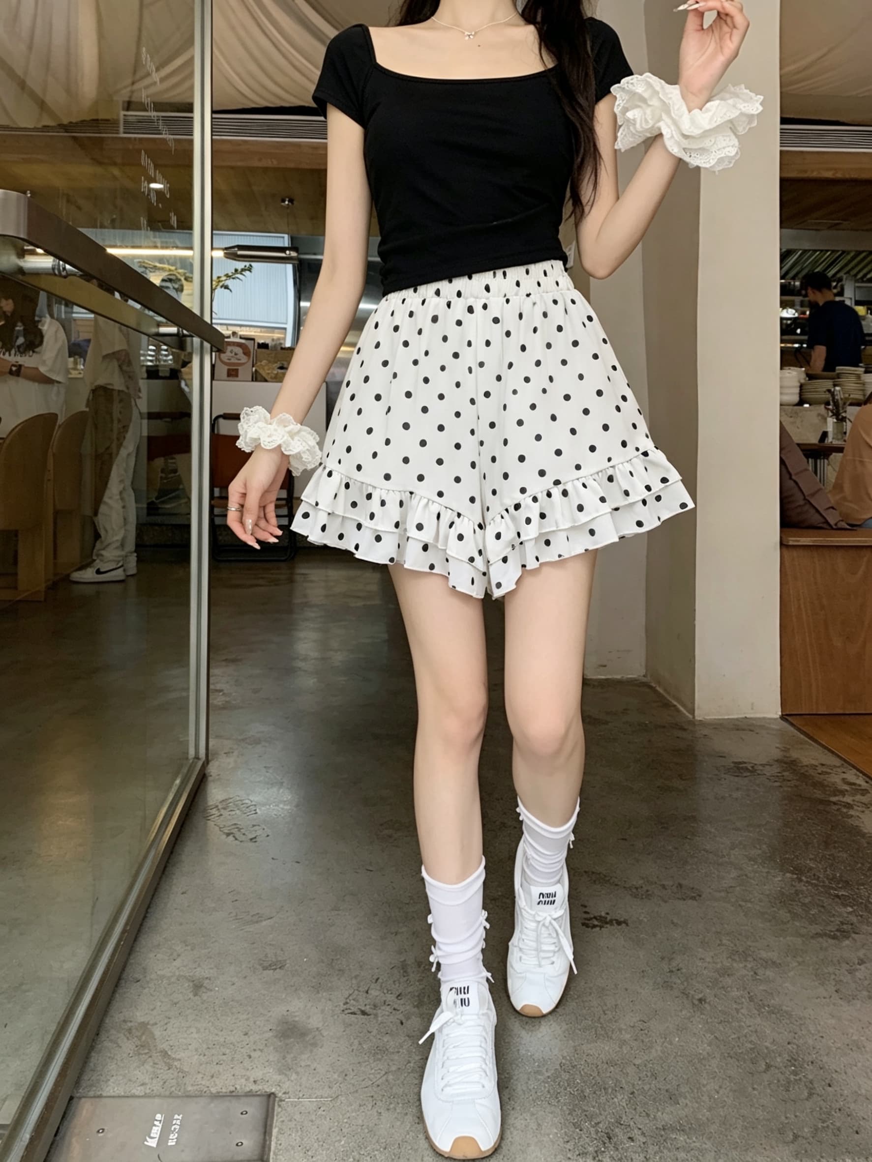 실사 쉬폰 얇은 스타일 도트 무늬 여름 프릴 캐주얼 반바지 하이웨이스트 다용도 슬림해 보이는 루즈핏 와이드 레그 팬츠 이미지 4