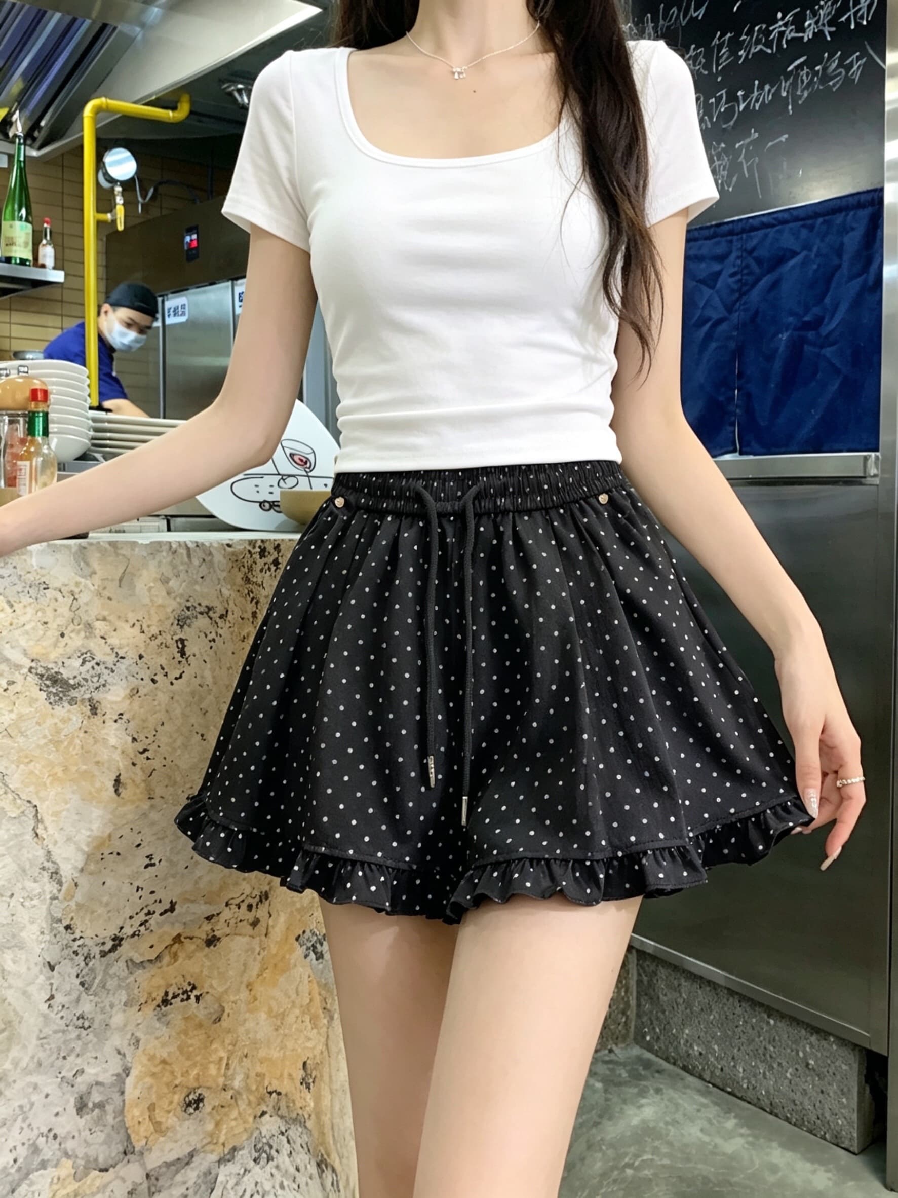 실사 여름 캐주얼 루즈핏 반바지 도트 무늬 프릴 하이웨이스트 다용도 슬림해 보이는 편안함 와이드 레그 팬츠 상세 이미지 5