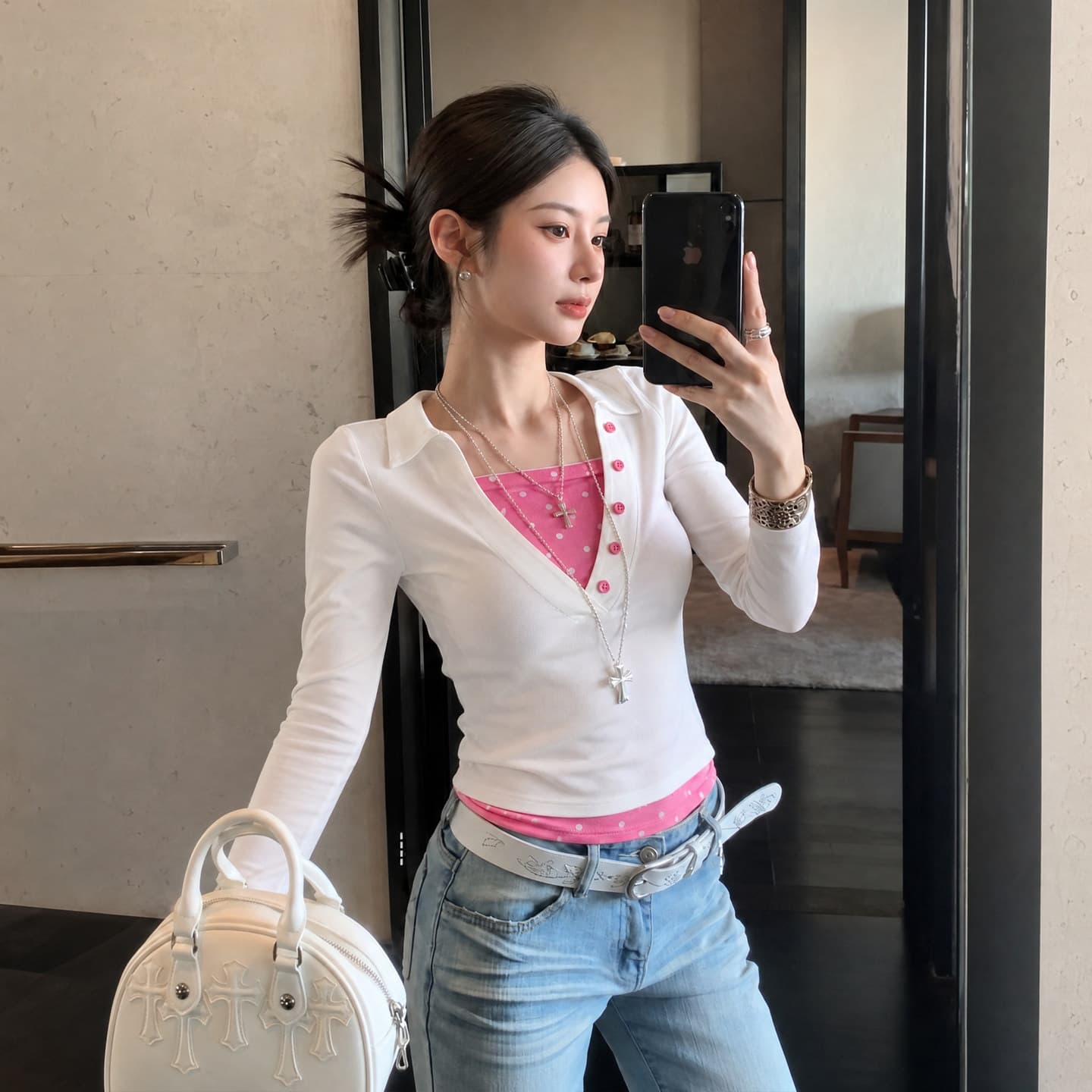 아메리칸 폴로 칼라 헨리 버클 V넥 도트 무늬 화이트 긴팔 티셔츠 여성 이른 가을 몸매 가꾸기 슬림해 보이는 인사이드 가져 가라. 기본 셔츠 맨위 상세 이미지 2