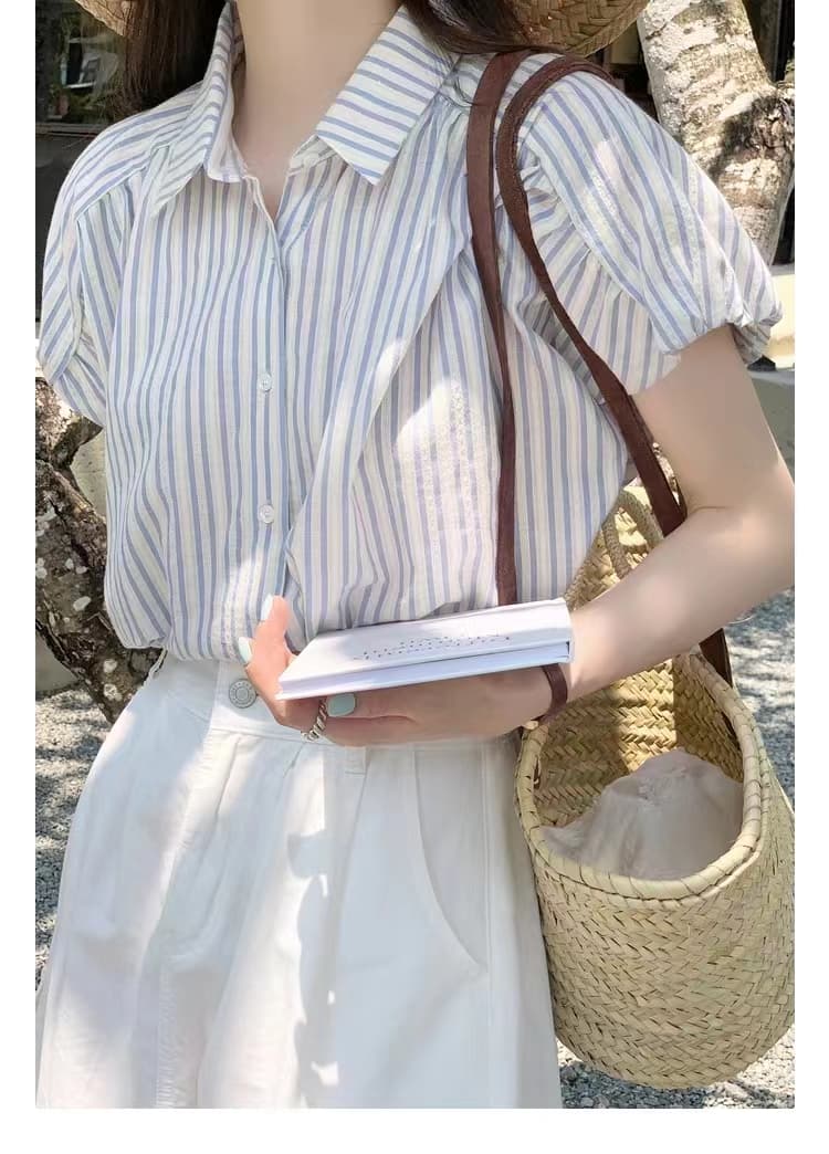 섬 버블 푸 소매 스트라이프 여성 셔츠 프랑스식 반팔 부드러운 셔츠 미니멀리즘 출퇴근 작은 대중 맨위 여성 상세 이미지 8