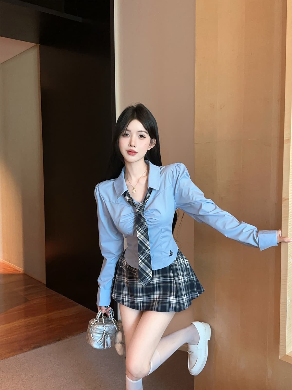 실사 정가 학원 스타일 순수한 욕망 jk 유니폼 파란색 자수 셔츠 체크무늬 반신 스커트 플리츠 미니 스커트 세트 상세 이미지 6