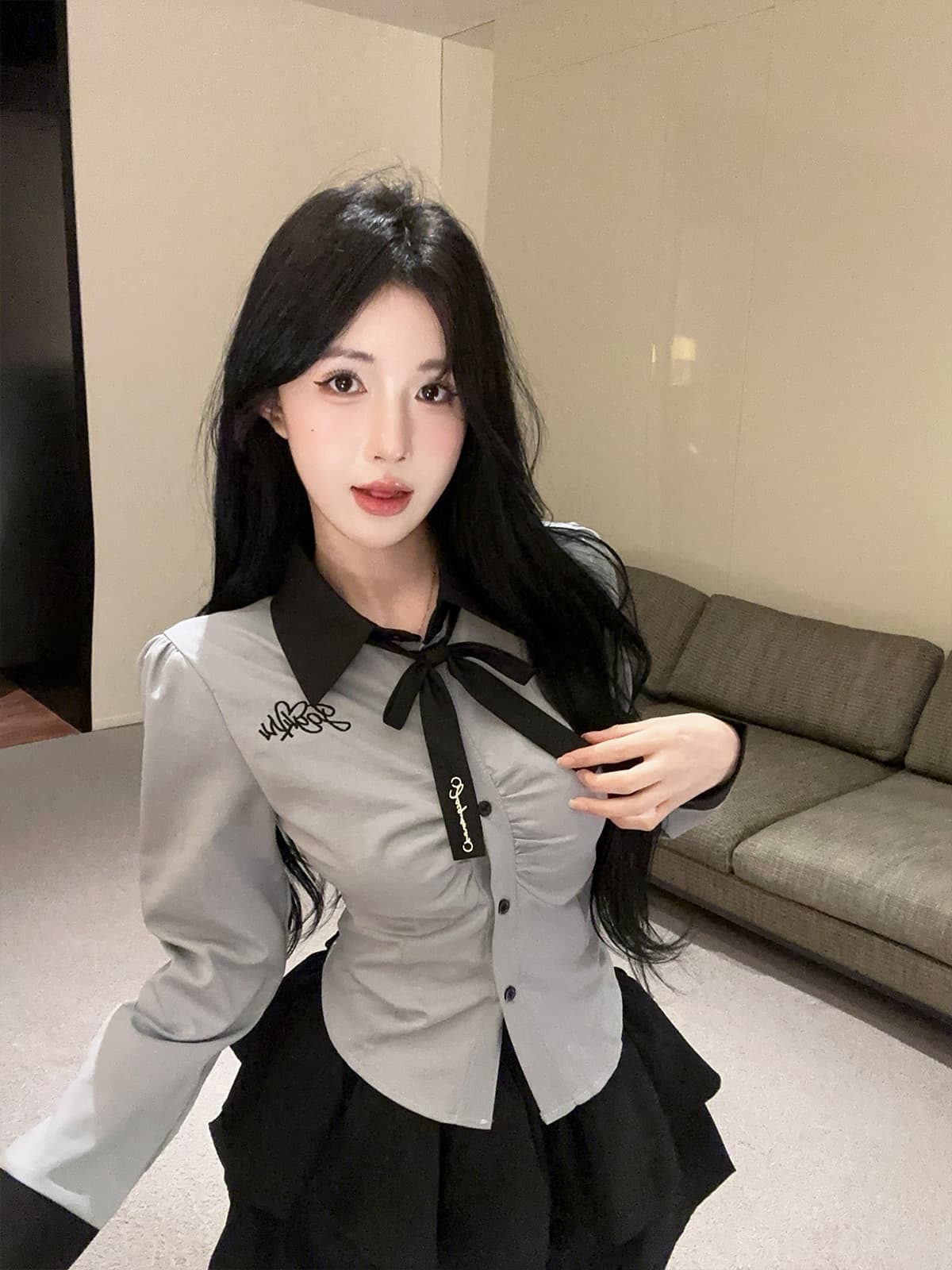 실사 정가 학원 스타일 jk 세트 배색 자수 긴팔 셔츠 맨위 플리츠 케이크 치마 투피스 세트 상세 이미지 5