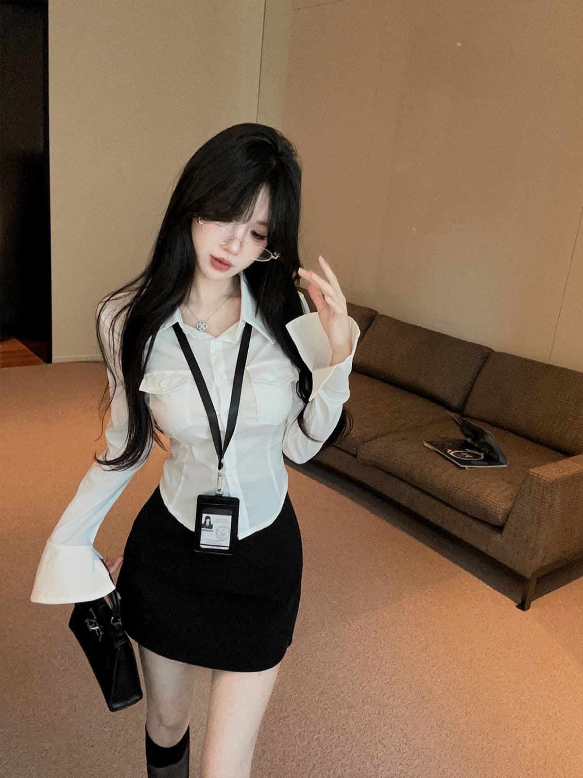 실사 정가 순수한 욕망 핫걸 나팔 소매 허리 수축 셔츠 몸매 가꾸기 슬림해 보이는 긴팔 화이트 셔츠 타이트 스커트 치마 세트 상세 이미지 7