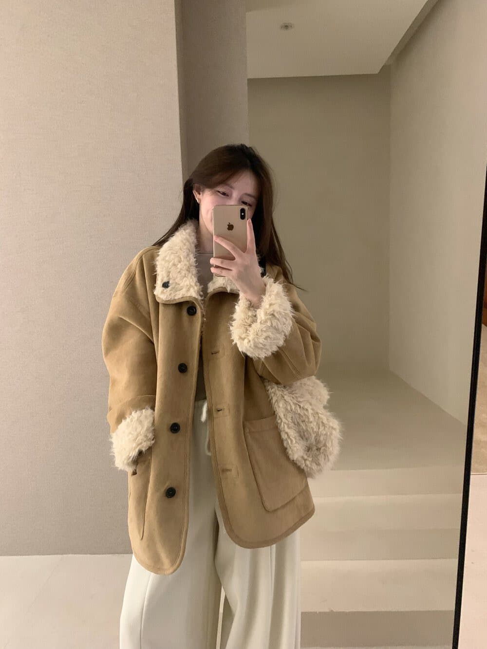 2025 겨울 섹션 한국 스타일 레트로 폴로 칼라 피모 하나 양털 보온 스웨이드 원단 재킷 경기 가방 상세 이미지 7