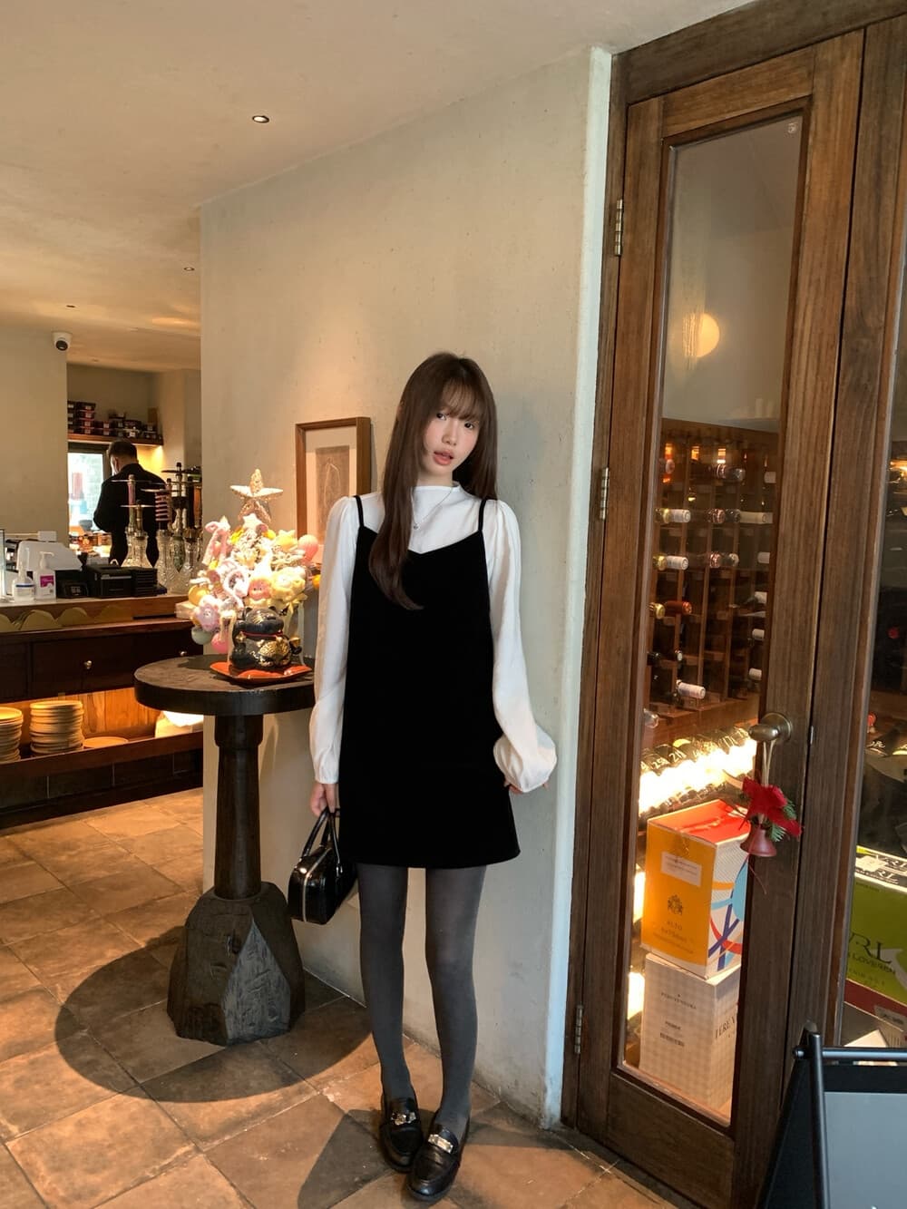 26 년 이른 봄 한 부서 단색 작은 셔츠 플러스 민소매 슬립 치마 세트 상세 이미지 5