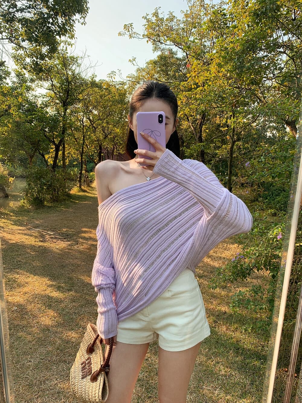 26 년 이른 봄 봄 품격 세련된 비스듬한 어깨 불규칙 니트 작은 셔츠 이미지 4