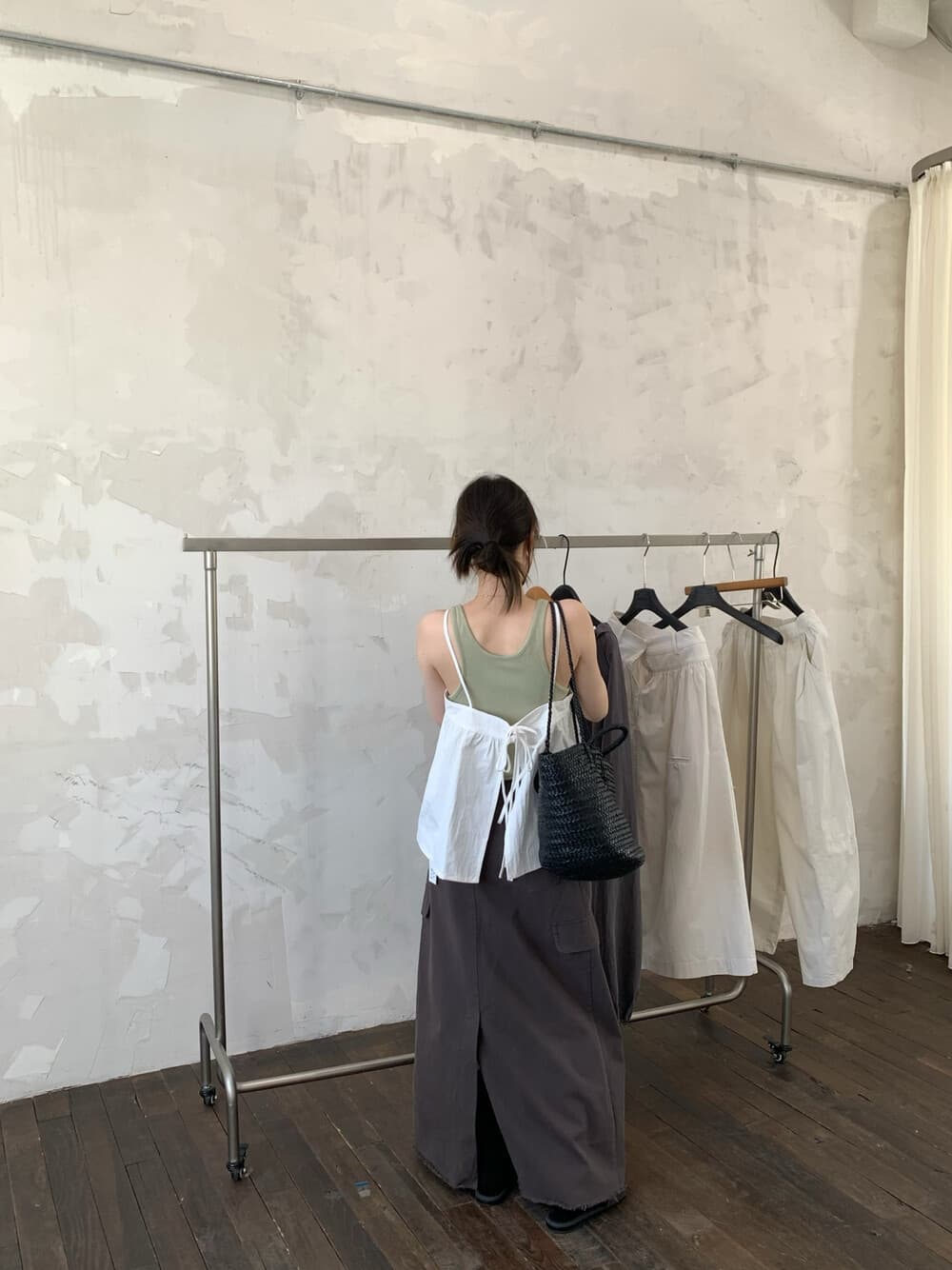 26 년 봄 한국 스타일 디자인 센스 백리스 끈 스택 착용 얇은 스타일 Chic 조끼 제외 된 인사이드 가져 가라. 상세 이미지 15