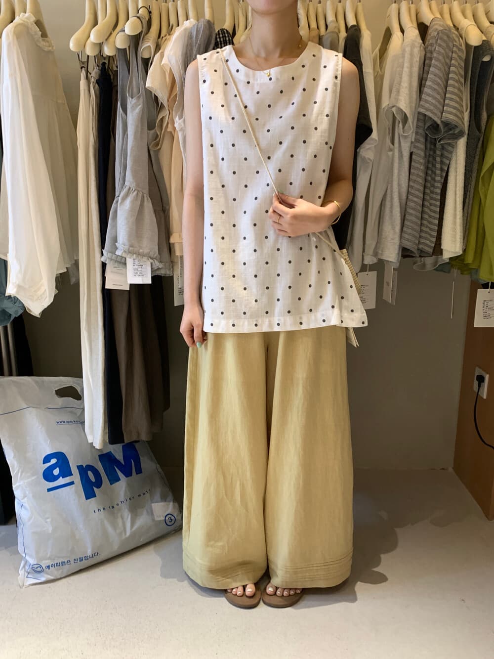 짜임 패키지 아마 도트 무늬 조끼 스커트 켜기 새로운 한 부서 도트 무늬 라운드 넥 뒤로 버튼 조끼 경기 가방 상세 이미지 8