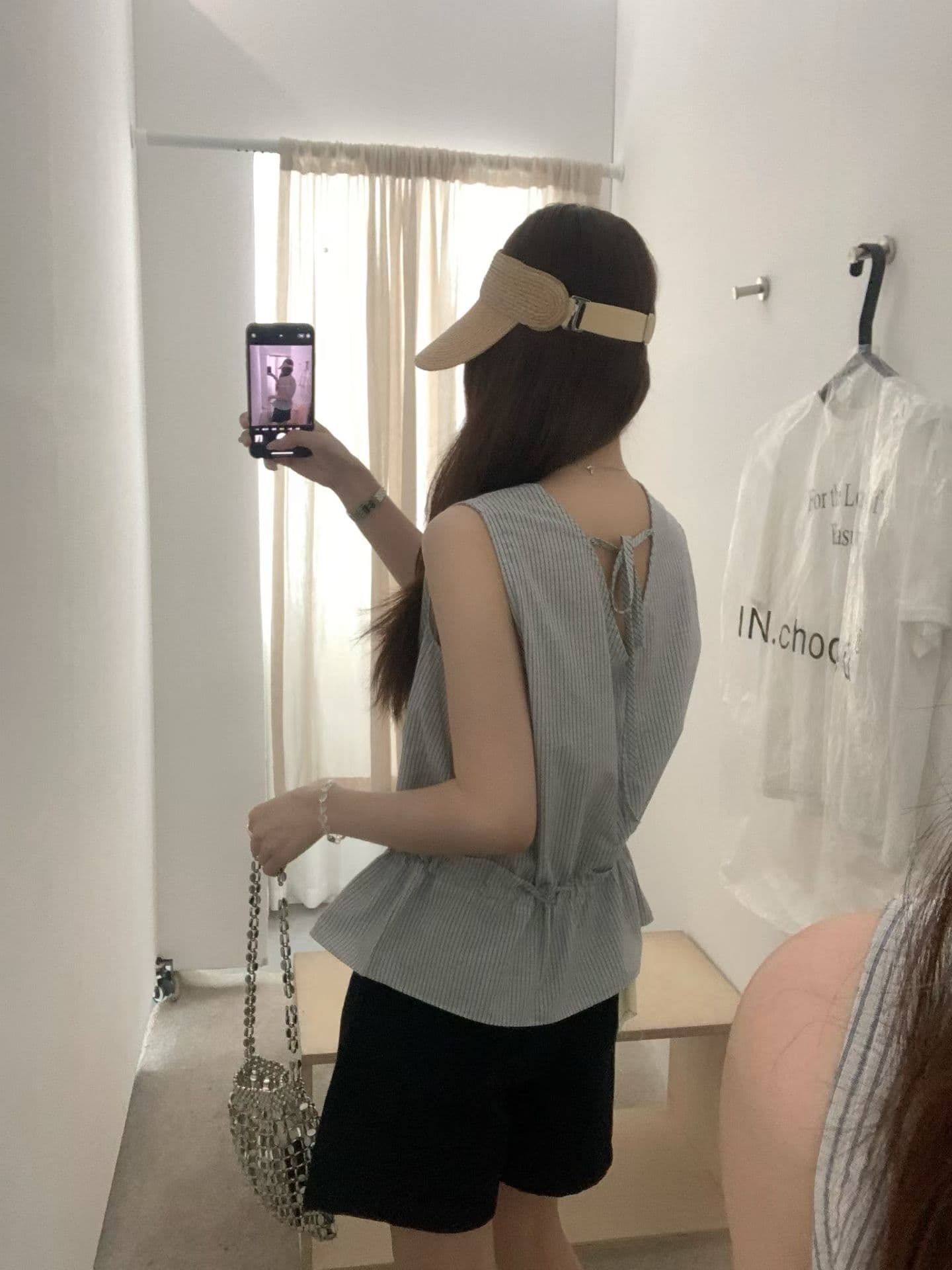 실사 26 년 여름 켜기 새로운 품격 스트라이프 민소매 레이스업 작은 셔츠 상세 이미지 7