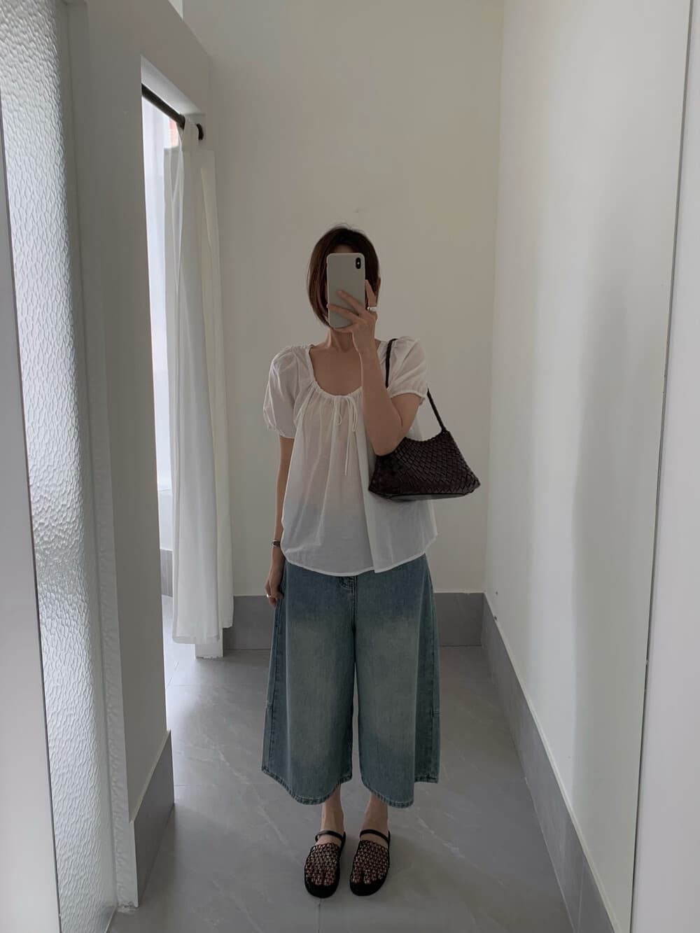 폭발 계속 돈 벌기 라미 작은 셔츠 한 부서 u 칼라 품격 슬림해 보이는 레이스업 작은 셔츠 상세 이미지 13