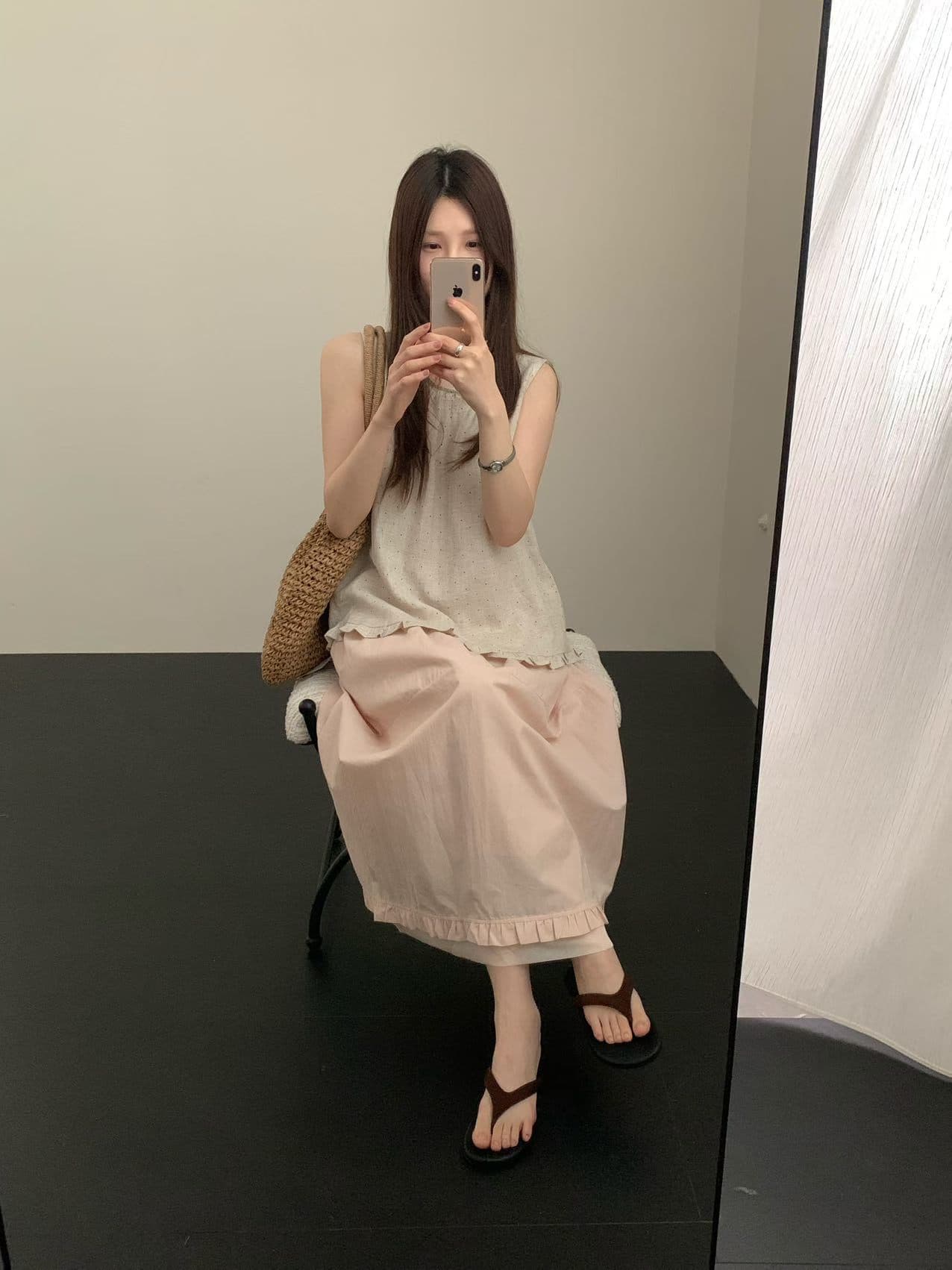 실사 2026 여름 켜기 새로운 다용도 한 부서 출퇴근 바람 미니멀리즘 한 부서 프릴 참나무 늑골 하이웨이스트 반 스커트 상세 이미지 7