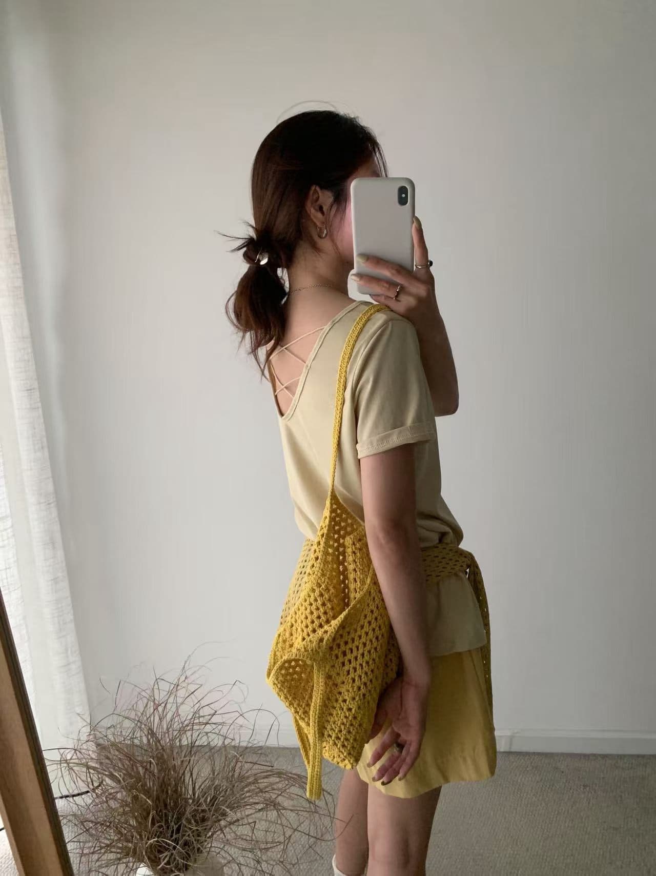 2026 여름 켜기 새로운 인력 한 조각 한 부서 미니멀리즘 다용도 라운드 넥 티셔츠 여성 ins 패션 아름다움 뒤쪽에 의류 상세 이미지 22