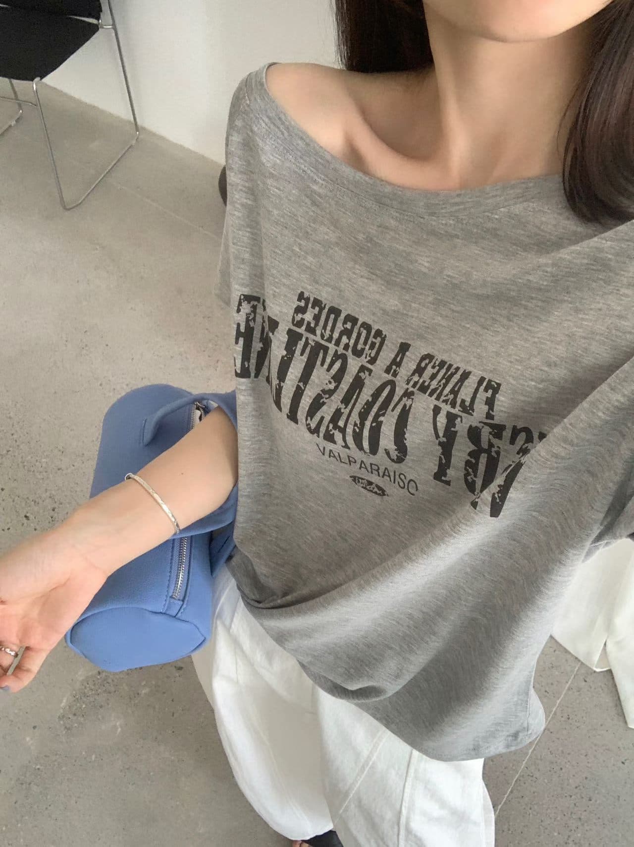 실사 26 여름 켜기 새로운 한국 스타일 ins 바람 보 주님 센스 비스듬한 어깨 의류 반팔 티셔츠 이미지 3