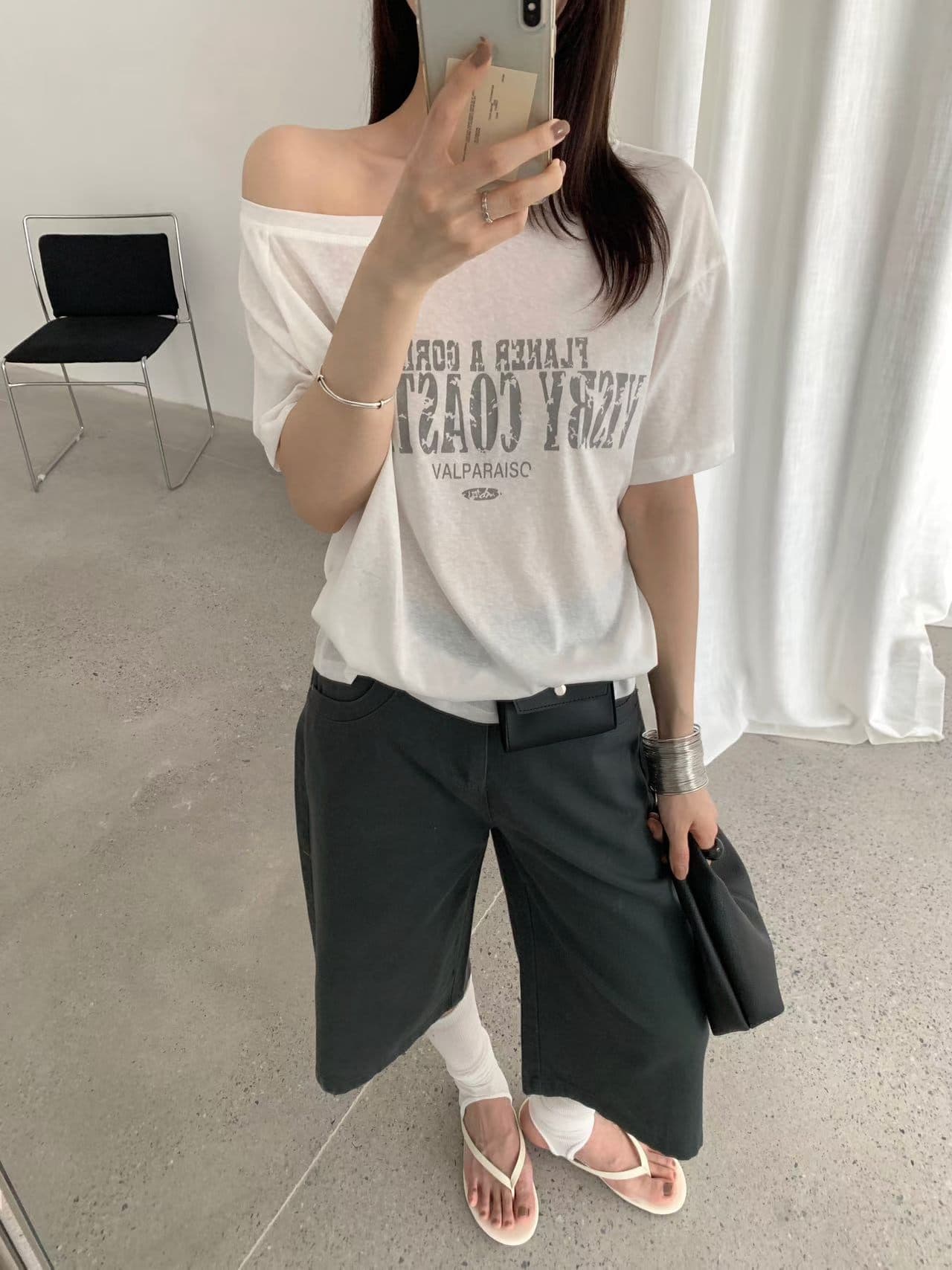 실사 26 여름 켜기 새로운 한국 스타일 ins 바람 보 주님 센스 비스듬한 어깨 의류 반팔 티셔츠 상세 이미지 6