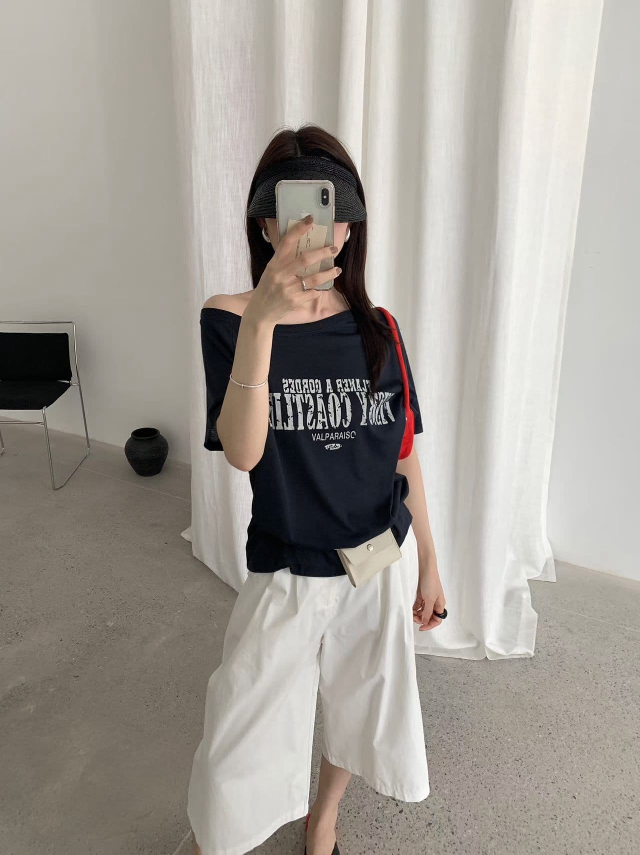 실사 26 여름 켜기 새로운 한국 스타일 ins 바람 보 주님 센스 비스듬한 어깨 의류 반팔 티셔츠 상세 이미지 15