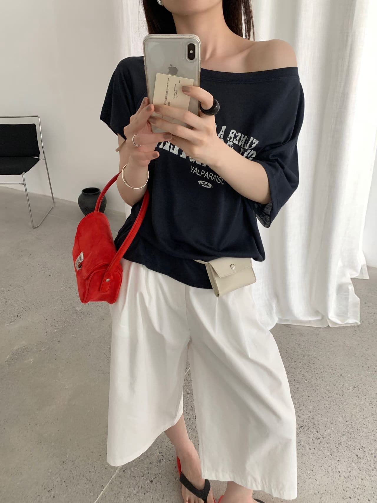 실사 26 여름 켜기 새로운 한국 스타일 ins 바람 보 주님 센스 비스듬한 어깨 의류 반팔 티셔츠 상세 이미지 18