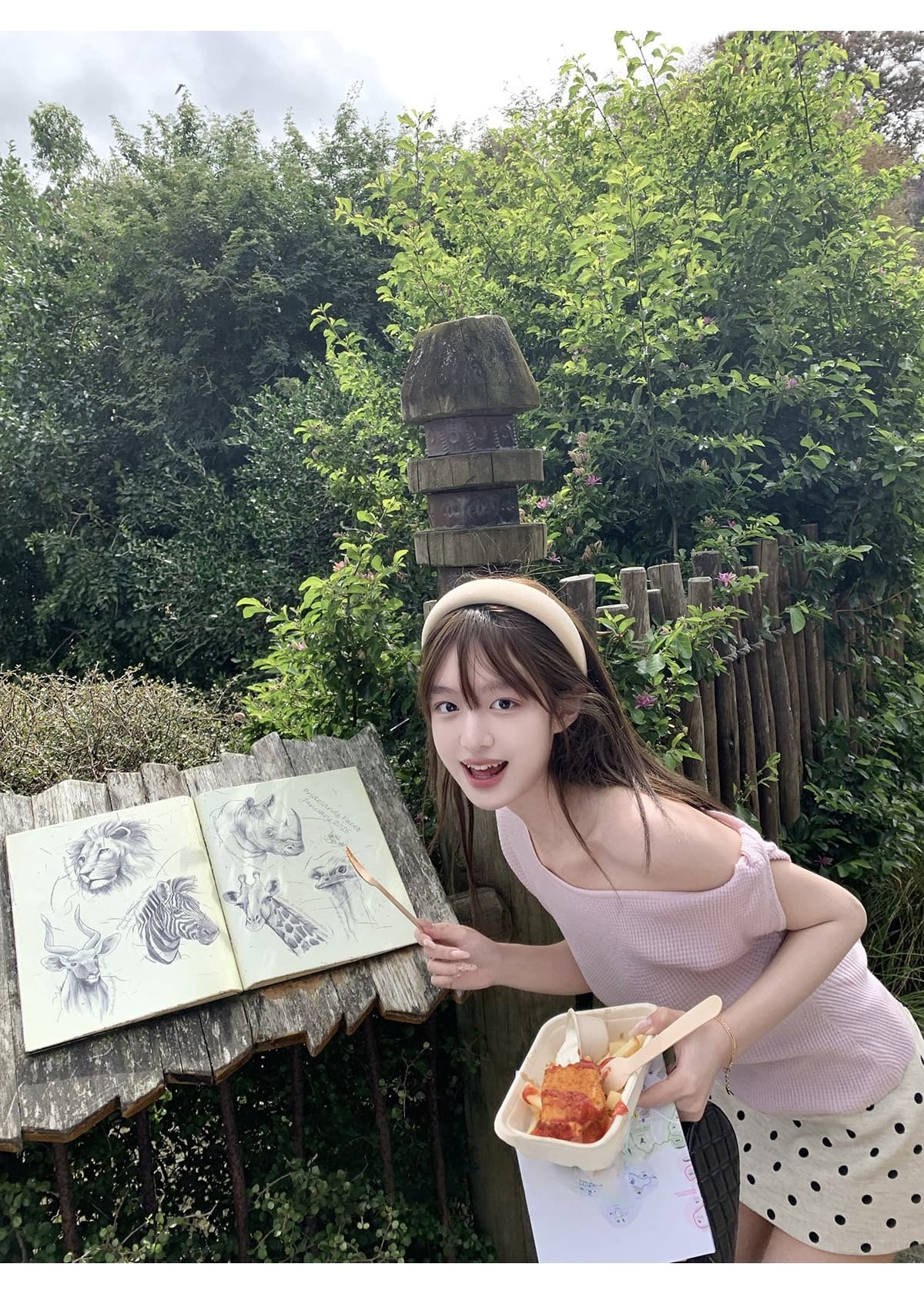 ppmaer 한여름 후아 남편 그리드 디자인 센스 비스듬한 칼라 반팔 티셔츠 여성 여름 품격 몸매 가꾸기 캐주얼 맨위 상세 이미지 4