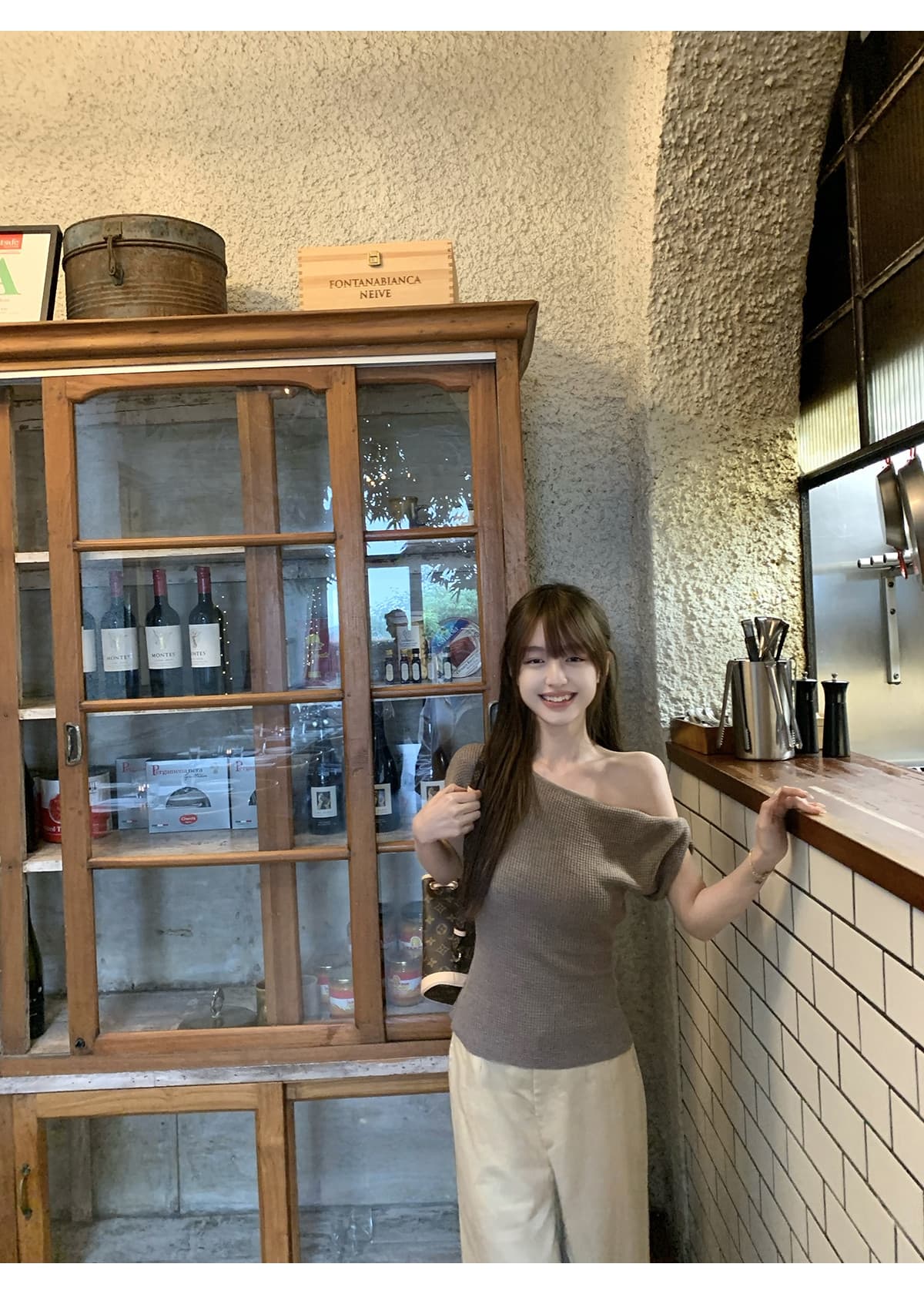 ppmaer 한여름 후아 남편 그리드 디자인 센스 비스듬한 칼라 반팔 티셔츠 여성 여름 품격 몸매 가꾸기 캐주얼 맨위 상세 이미지 23