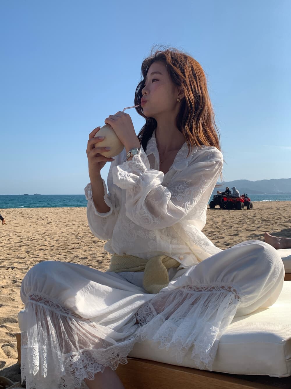 26 년 이른 봄 예술 건강 프랑스식 레트로 3 차원 자카드 셔츠 상세 이미지 20