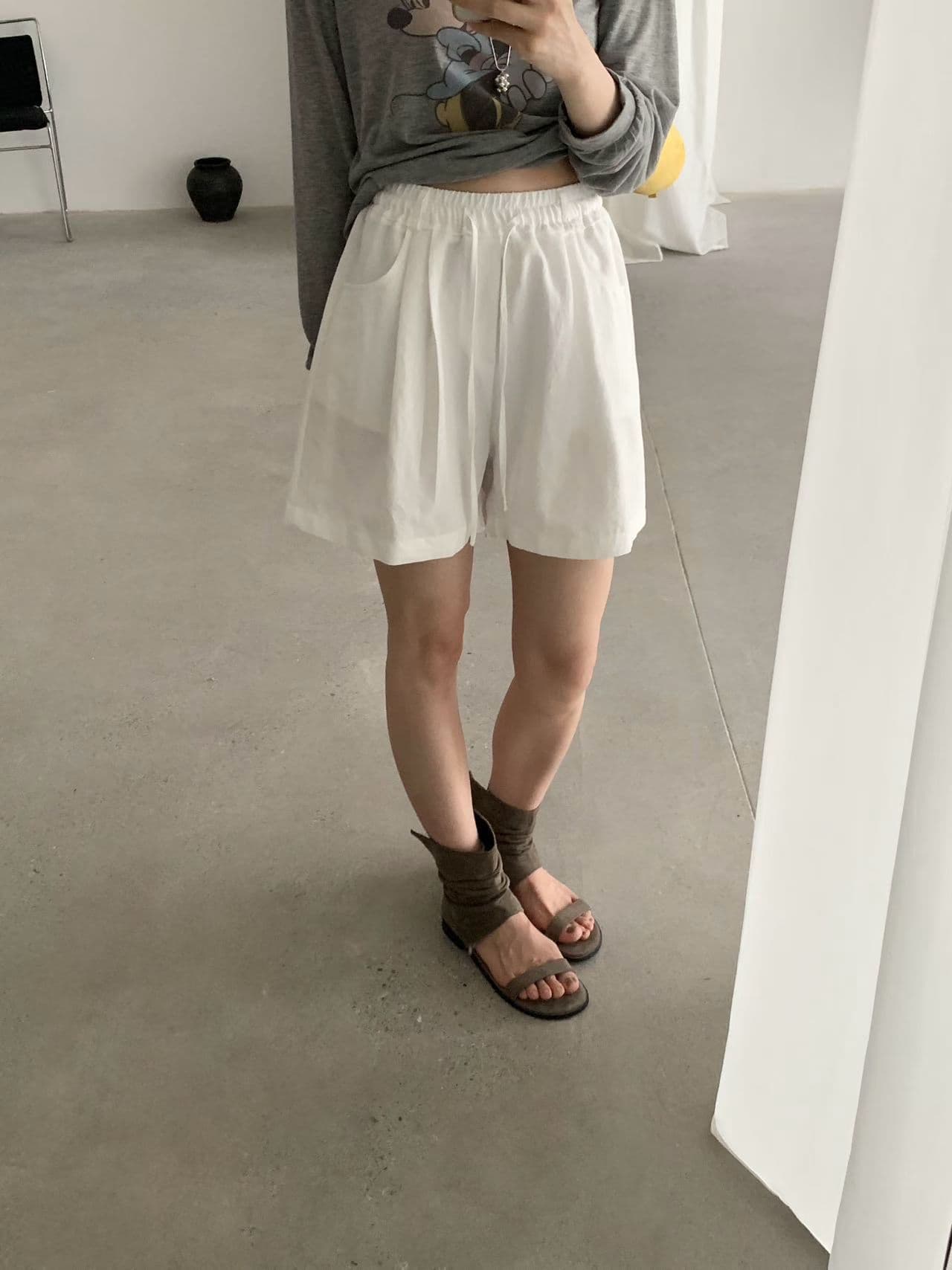 실사 여름 켜기 새로운 출퇴근 미니멀리즘 워싱 면 넓은 다리 슬림해 보이는 허리밴드 다용도 편안함 캐주얼 반바지 상세 이미지 11