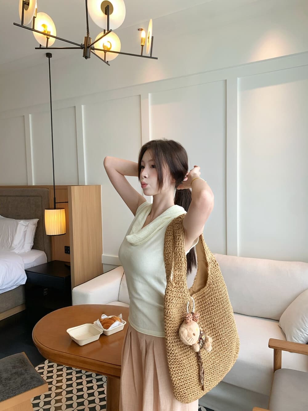 26 여름 켜기 새로운 신선함 여름 제한적 크림 색상 시스템 노크 잘 생긴 부드러운 말뚝 더미 칼라 캐주얼 니트 조끼 상세 이미지 19