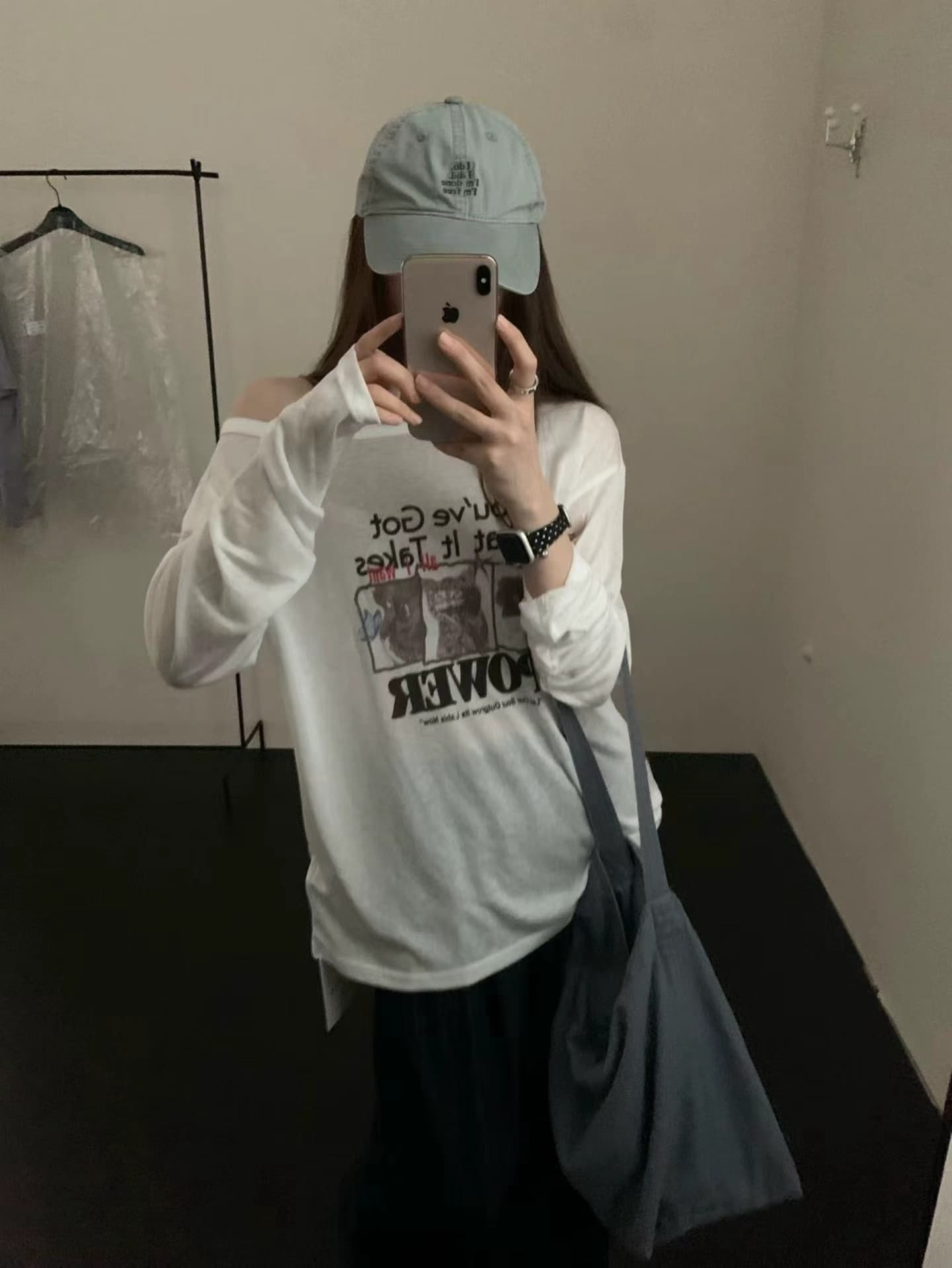 실사 26 년 여름 켜기 새로운 비스듬한 어깨 만화 프린트 캐주얼 다용도 긴팔 티셔츠 상세 이미지 5
