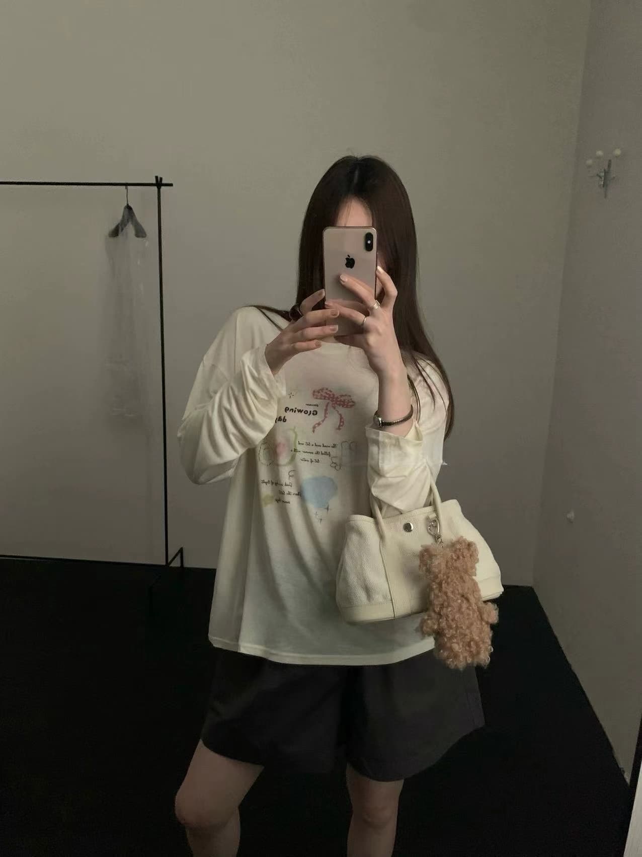 실사 26 여름 켜기 새로운 달콤함 느긋한 바람 라운드 넥 루즈핏 알파벳 프린트 긴팔 티셔츠 상세 이미지 8