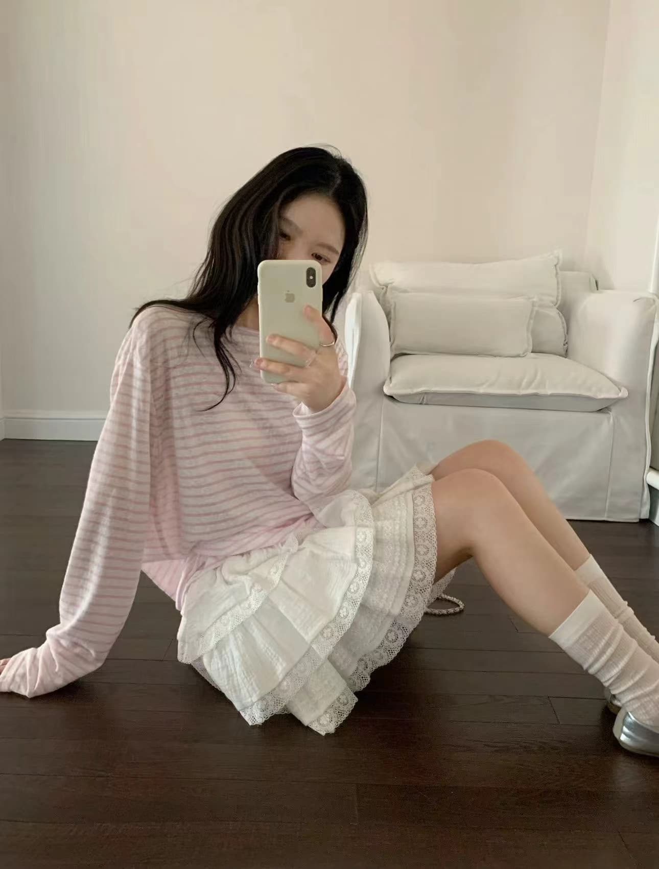 26 여름 켜기 새로운 미니멀리즘 스트라이프 캐주얼 레이스업 긴팔 티셔츠 상세 이미지 4