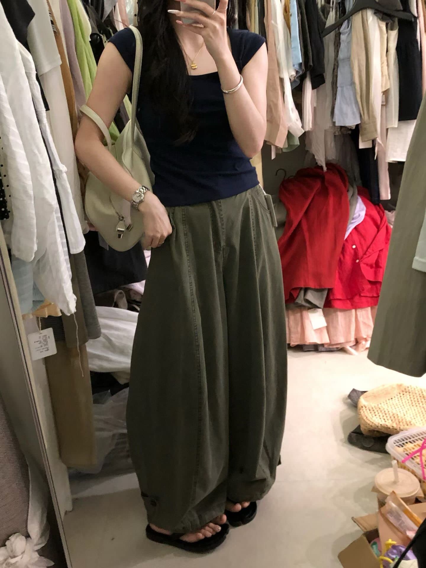 26 여름 켜기 새로운 한 부서 바람 광장 칼라 반팔 티셔츠 여성 몸매 가꾸기 슬림해 보이는 어두운 색 패션 대양 가스 반팔 티셔츠 상세 이미지 8