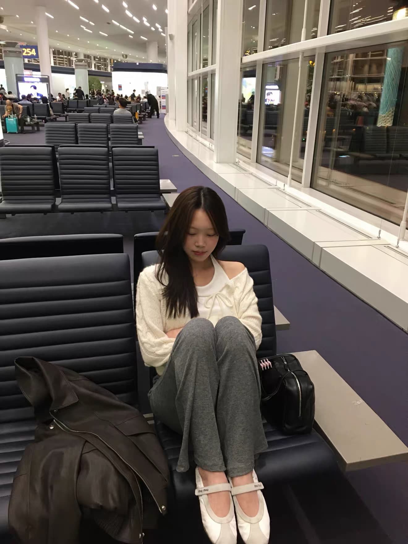 2026 이른 가을 켜기 새로운 V넥 레이스업 레이스 오픈 가디건 여성 프랑스식 부드러운 바람 재킷 작은 숄 맨위 상세 이미지 25