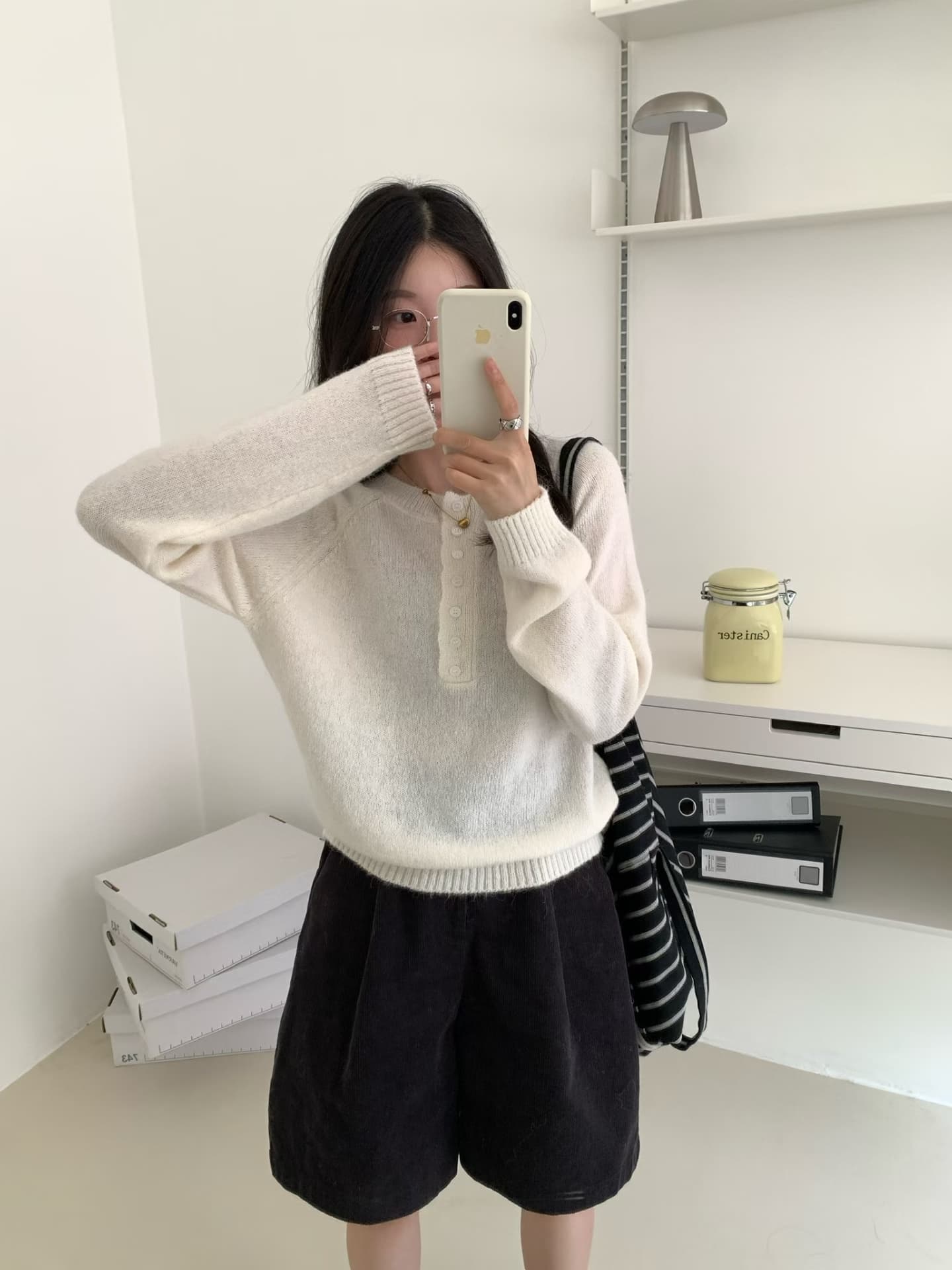 실사 26 가을 켜기 새로운 캐주얼 다용도 부서 버클 풀오버 라운드 넥 루즈핏 슬림해 보이는 긴팔 니트 스웨터 맨위 상세 이미지 5