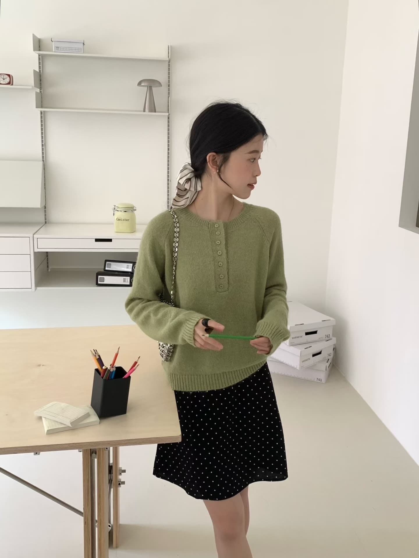 실사 26 가을 켜기 새로운 캐주얼 다용도 부서 버클 풀오버 라운드 넥 루즈핏 슬림해 보이는 긴팔 니트 스웨터 맨위 상세 이미지 23