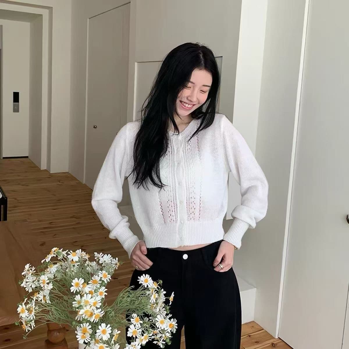 2026 가을 켜기 새로운 패션 다용도 달콤함 소녀 라운드 넥 긴팔 싱글 줄 버튼 얇은 스타일 여성 털 스웨터 쇼트 스타일 상세 이미지 18