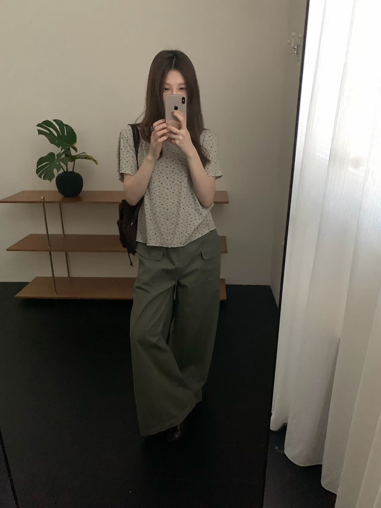 실사 26 가을 켜기 새로운 꽃무늬 반팔 좋은 한 좋아 보인다. 한 부서 다용도 상체 자이언트 슬림해 보이는 반팔 티셔츠 상세 이미지 20