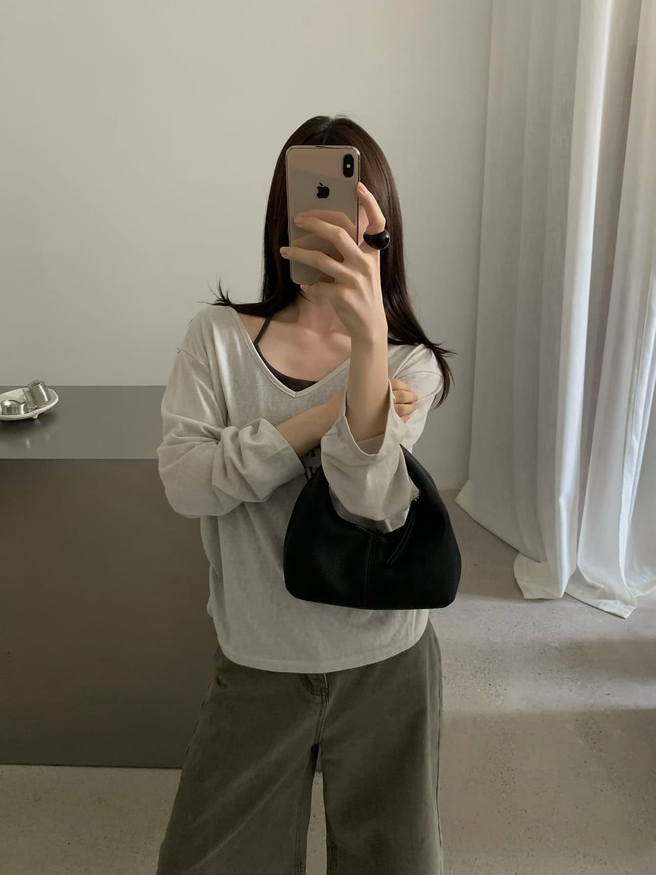 실사 26 가을 켜기 새로운 행침 목 스타일 투피스 세트 원단 자이언트 편안한 행침 목 인사이드 가져 가라. V넥 슬림해 보이는 긴팔 티셔츠 상세 이미지 12